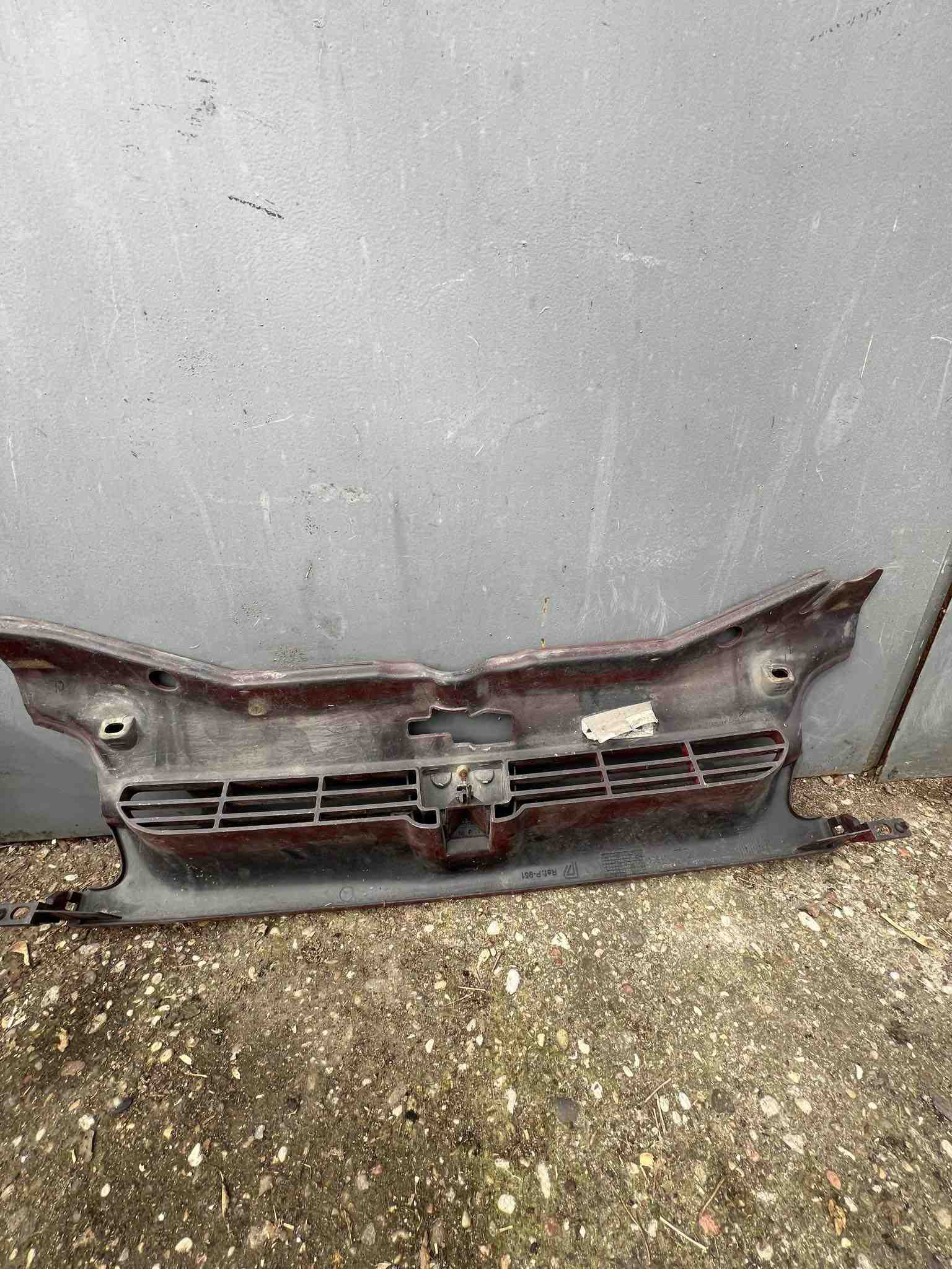 PEUGEOT PARTNER Combispace 5F Grille Supérieure Avant #F171 Petrol 24135728 - Imagen 5 de 8