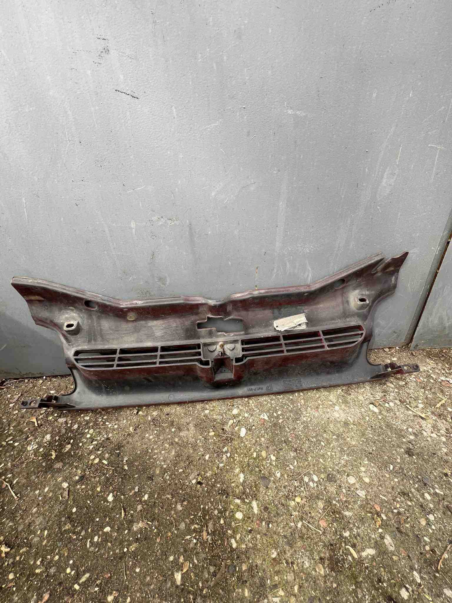 PEUGEOT PARTNER Combispace 5F Grille Supérieure Avant #F171 Petrol 24135728 - Imagen 7 de 8