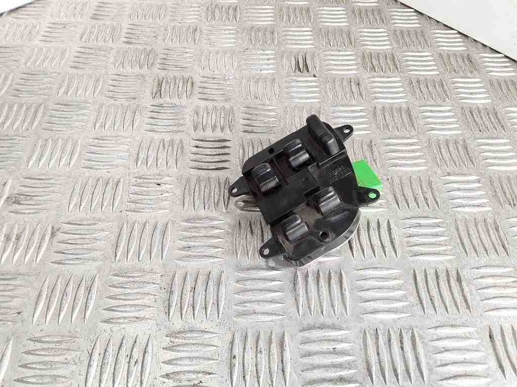 SUBARU Legacy 3 generation (1998-2003) Priekšējo labo durvju logu pacelšanas slēdži 32416128
