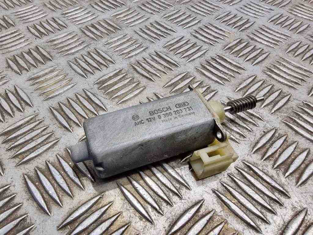 BMW 7 Series E65/E66 (2001-2008) Front Left Seat Control Motor 32482580