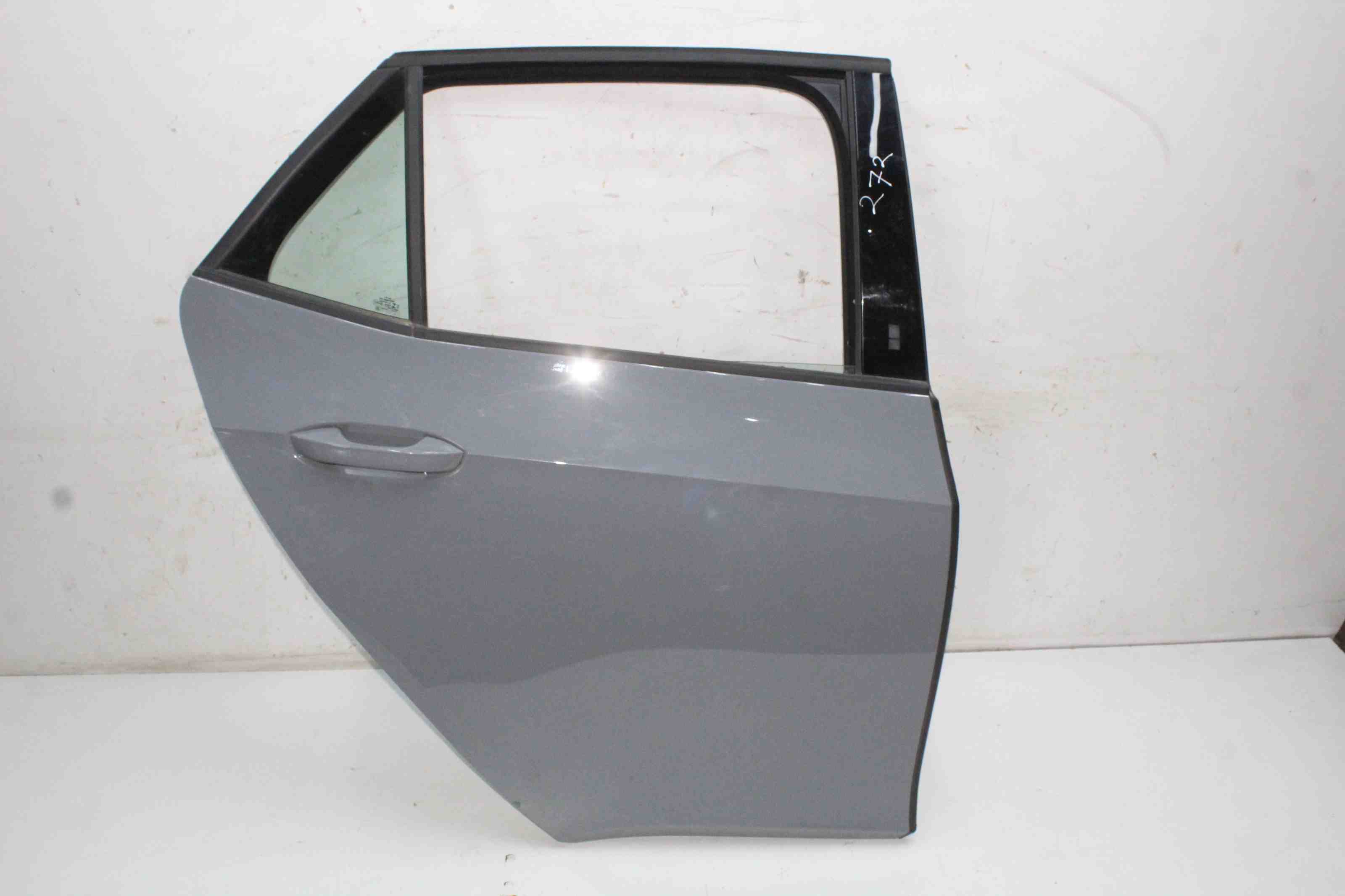 VOLKSWAGEN ID.3 1 generation (2019-2023) Labās aizmugurējās durvis C2/A7C 32398690