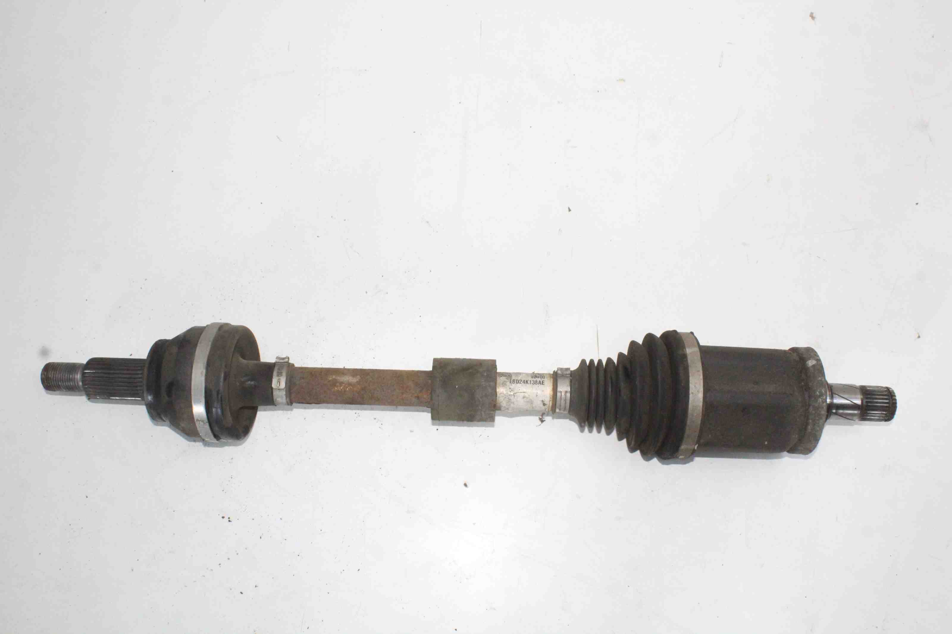 LAND ROVER Range Rover Evoque L551 (2 gen) (2018-2024) Bakre höger drivaxel L8D24K138AE 32401964