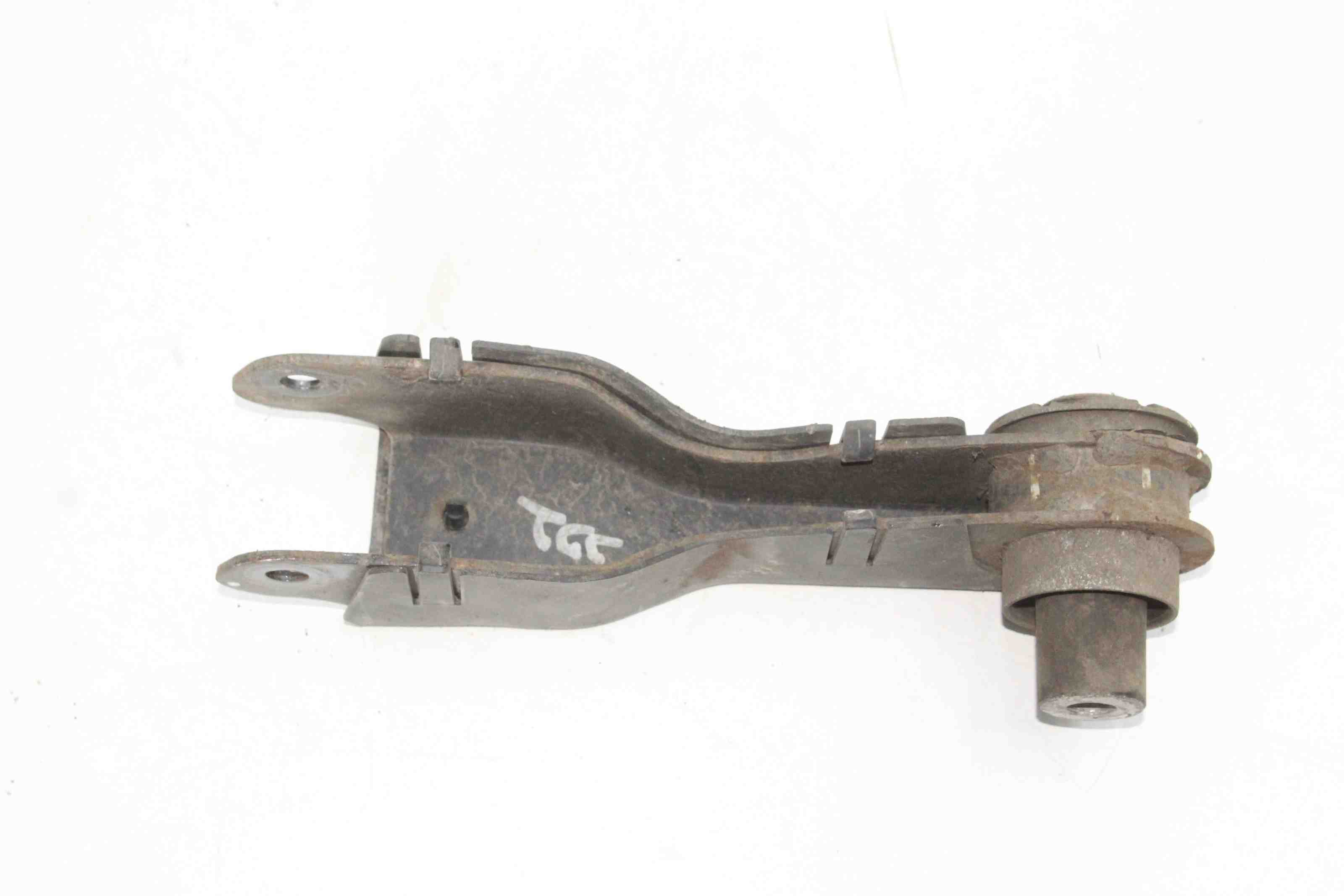 LAND ROVER Range Rover Evoque L551 (2 gen) (2018-2024) Vänster bakarm 32402140