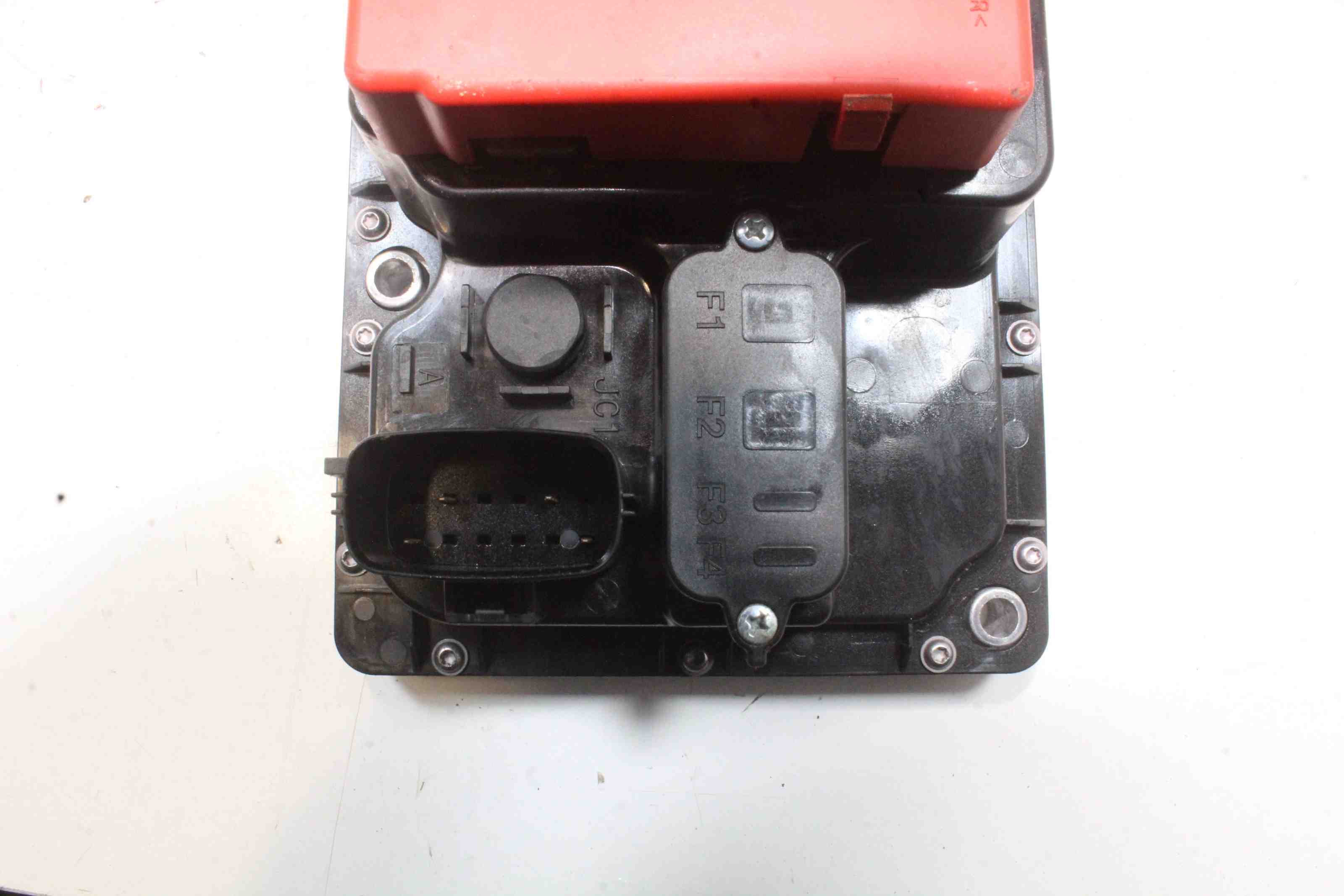 LAND ROVER Range Rover Evoque L551 (2 gen) (2018-2024) Другие блоки управления L8D2-14F70-AB 32405726