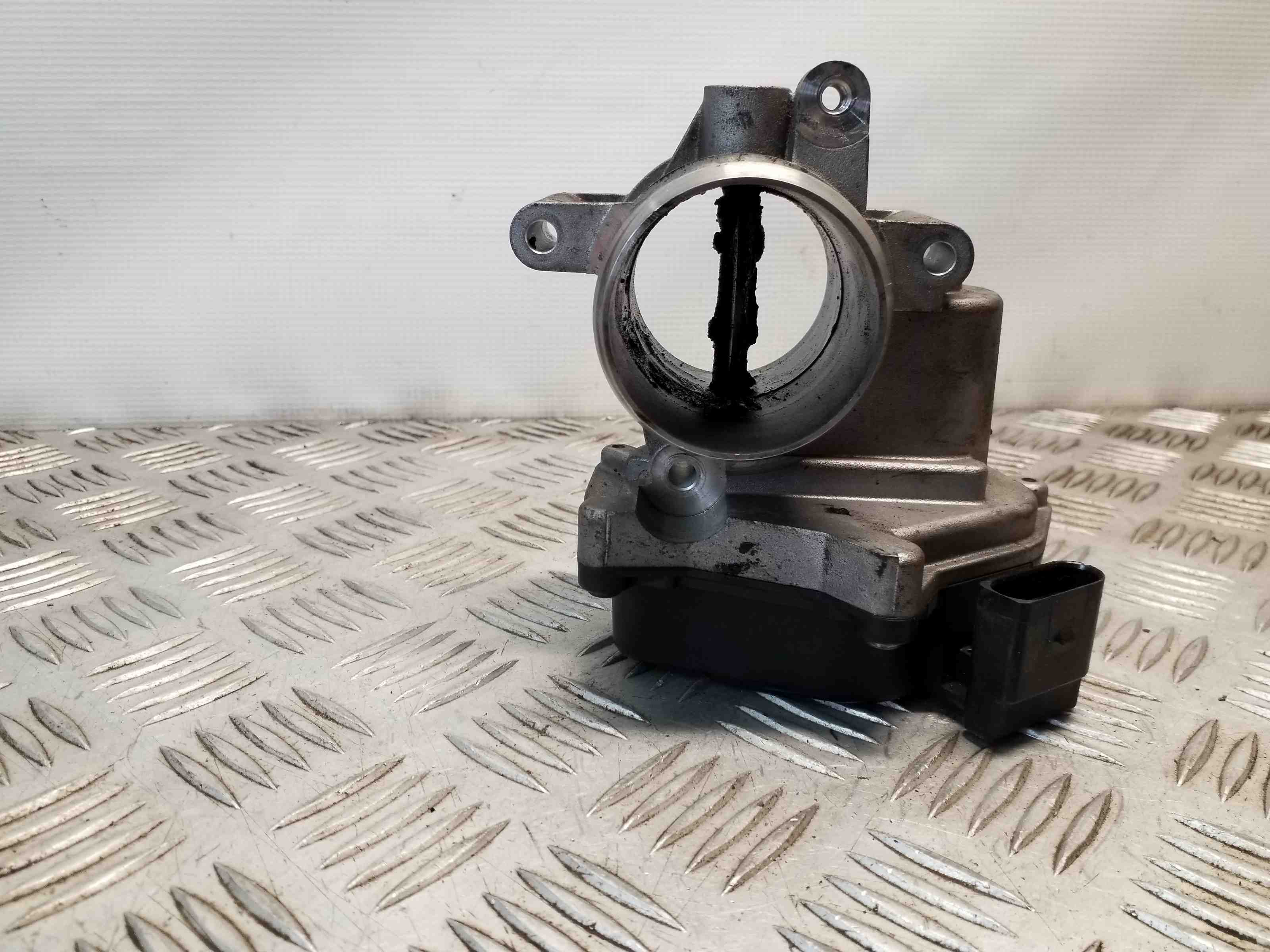 AUDI A1 8X (2010-2020) Throttle Body 03L128063AD 32383838