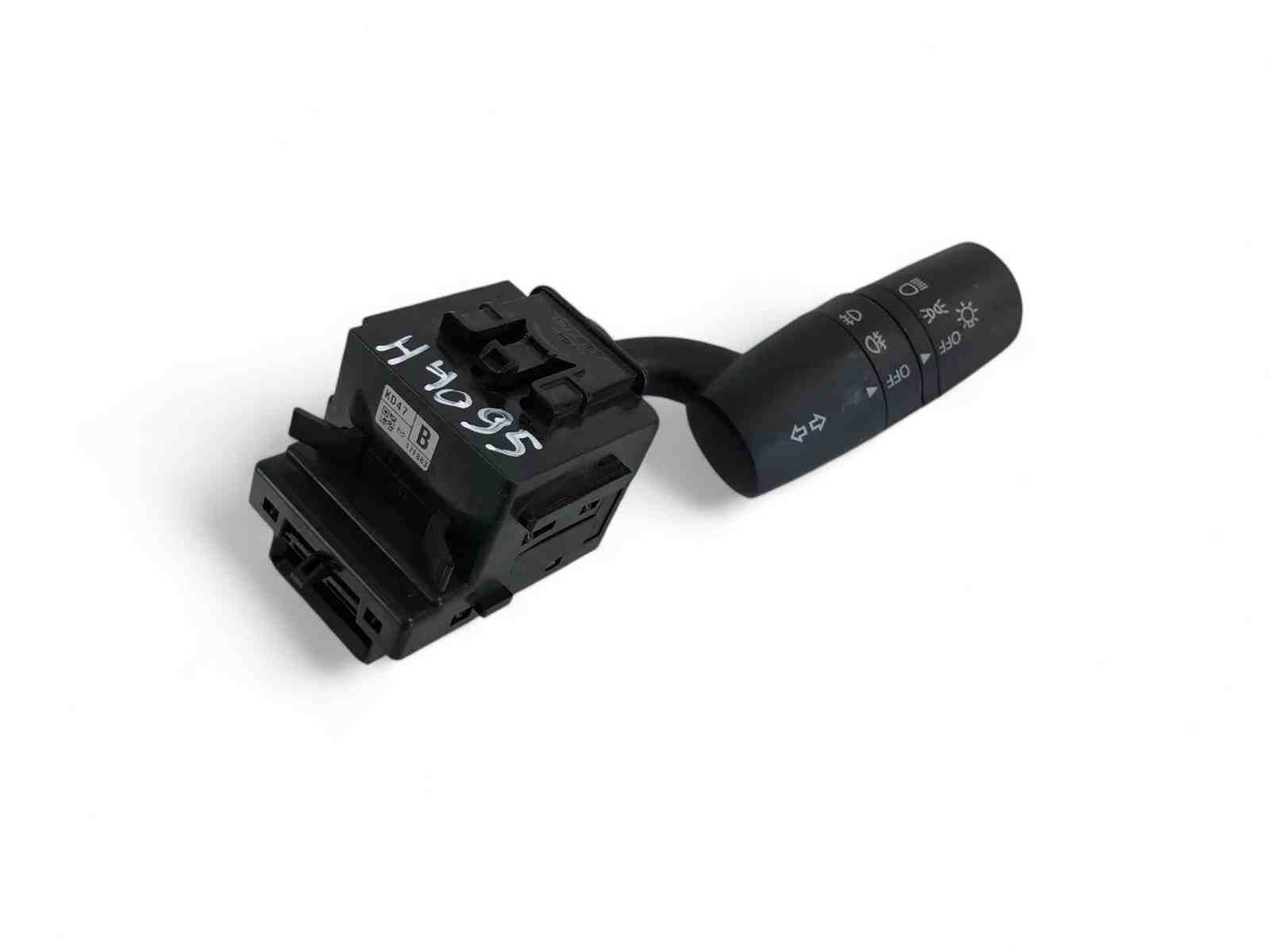 MAZDA 3 BL (2009-2013) Pagrieziena rādītāja mehānisms 17F887 32395270