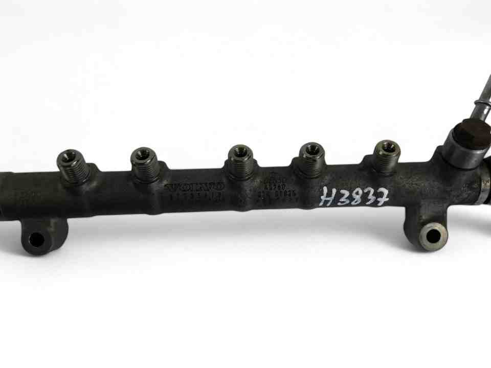 VOLVO XC60 1 generation (2008-2017) Degvielas sprausla 31303612 32395782