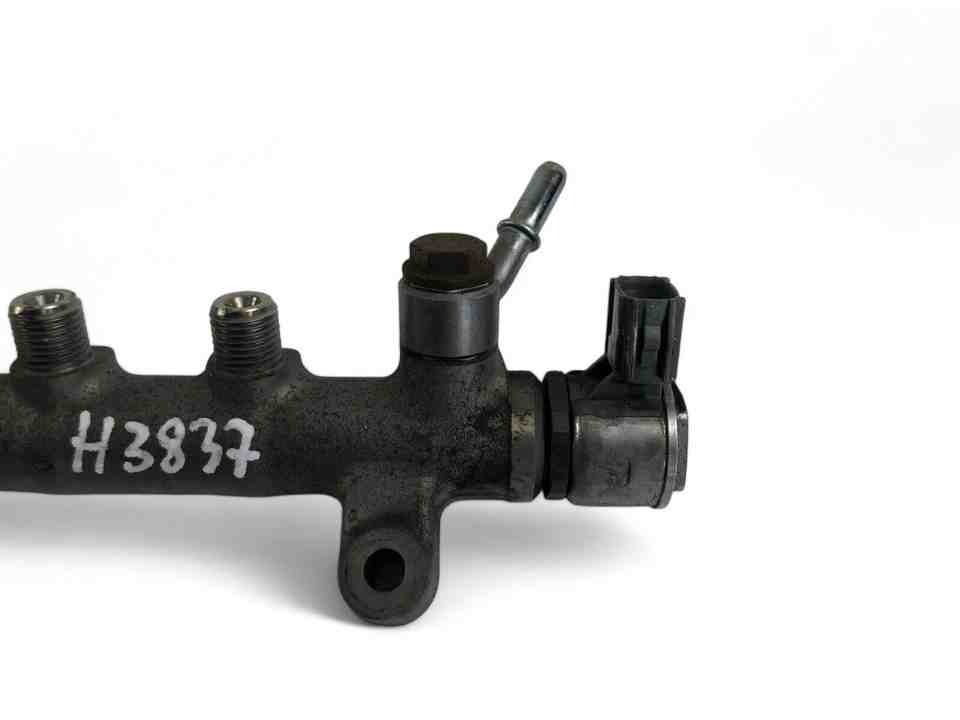 VOLVO XC60 1 generation (2008-2017) Degvielas sprausla 31303612 32395782