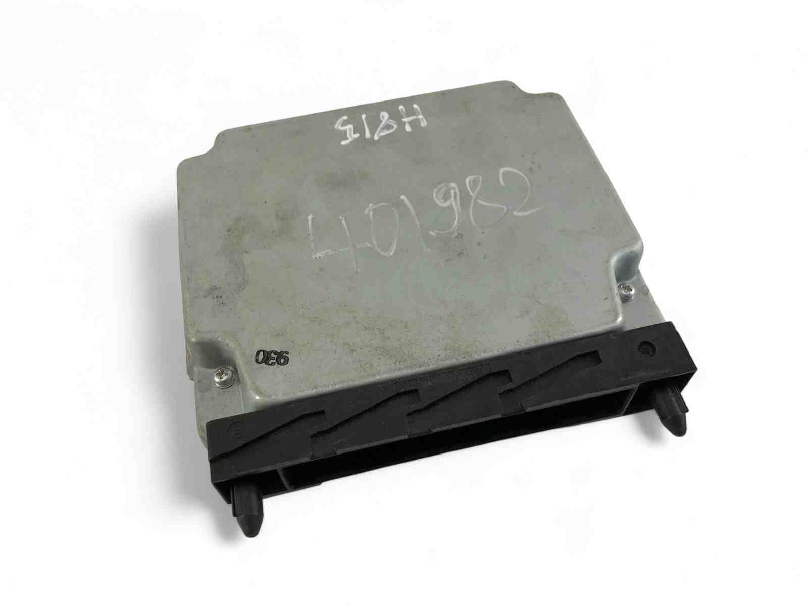 VOLVO V70 2 generation (2000-2008) Motora vadības bloks 30729998A 32399586