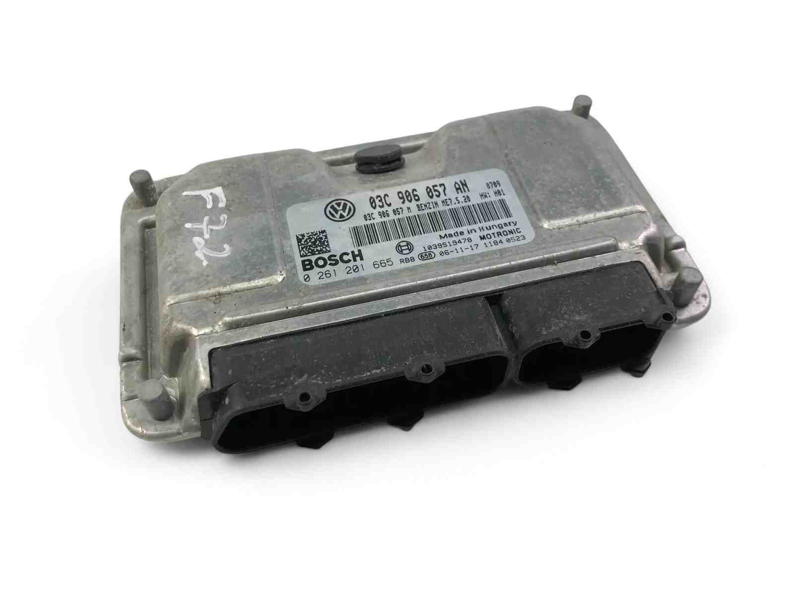 SKODA Roomster 5J  (2010-2015) Motora vadības bloks 03C906057AN,0261201665 32400252