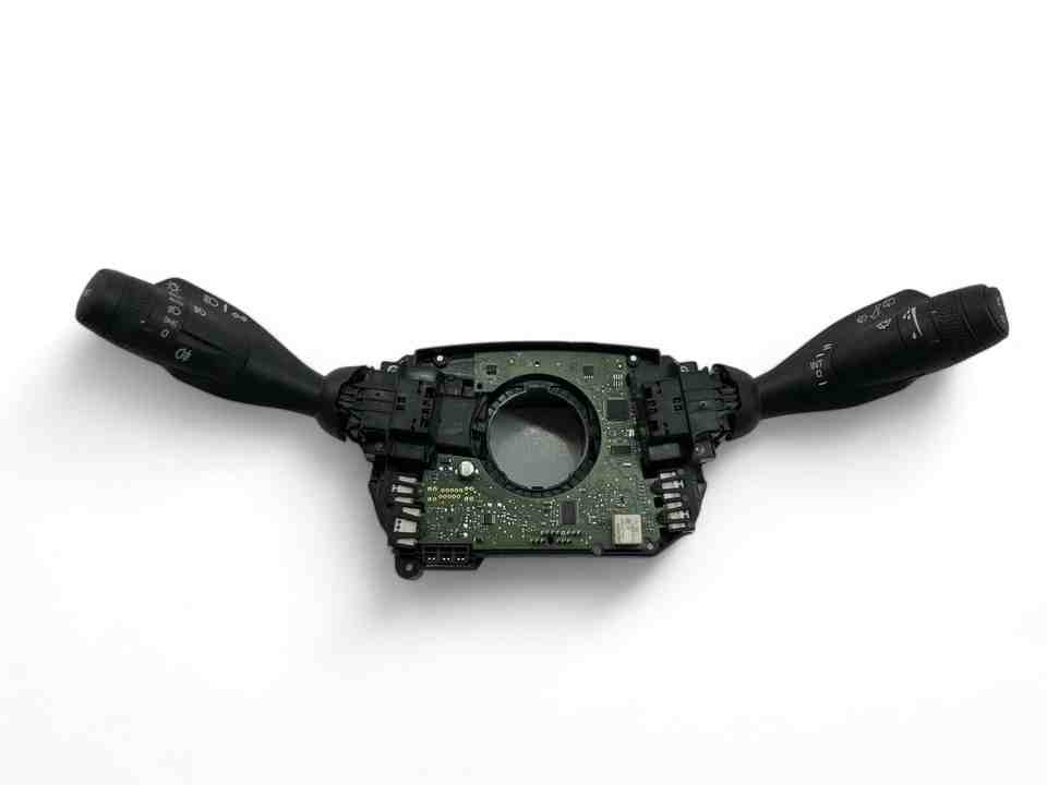 VOLVO XC90 2 generation (2014-2024) Indicator Wiper Stalk Switch 31674103 32400299