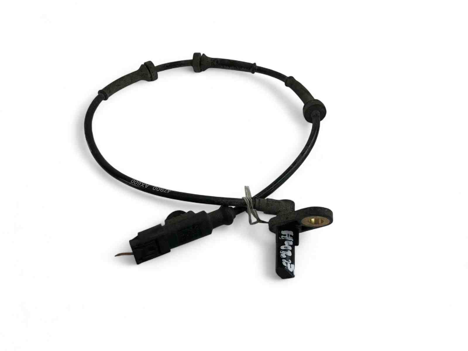 NISSAN Micra K12 (2002-2010) Front Right ABS Sensor F00C1G0001 32401541