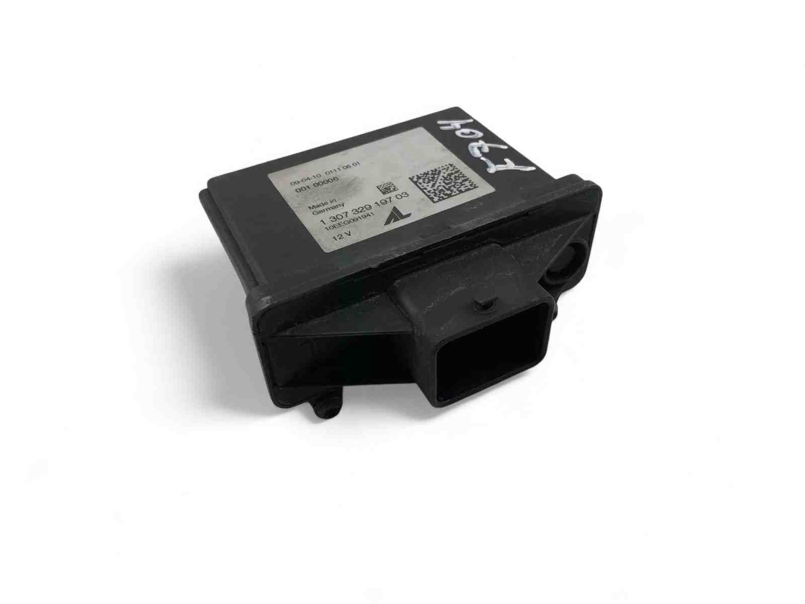 VOLVO V50 1 generation (2003-2012) Control Unit 130732919703 32402116