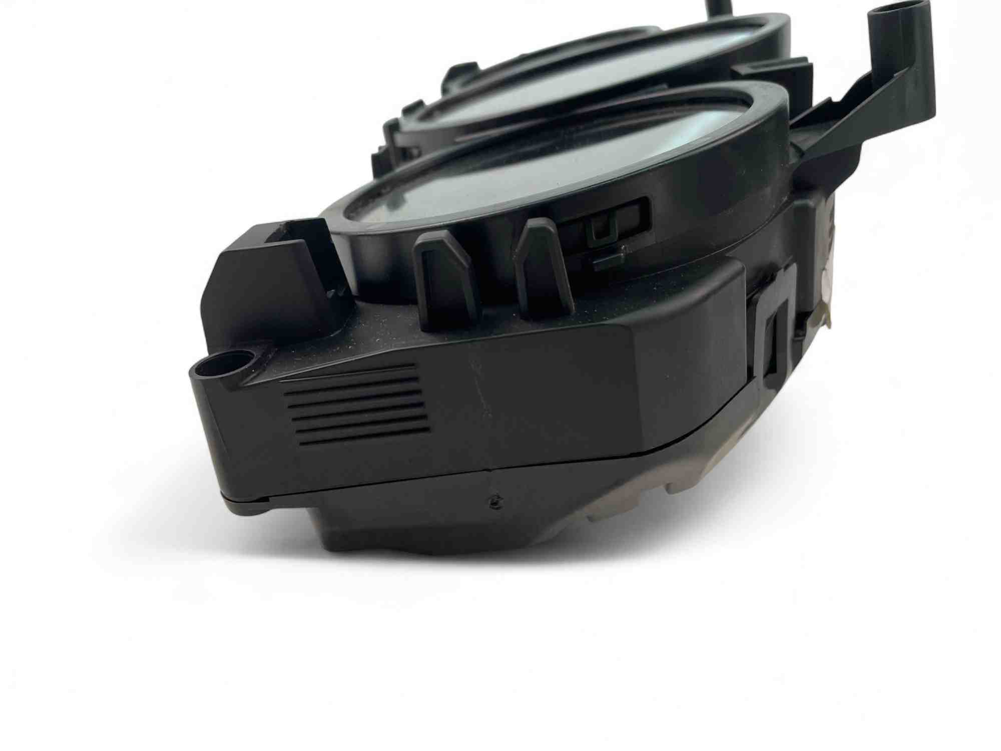 MERCEDES-BENZ C-Class W204/S204/C204 (2004-2015) Speedometer A2049002408 32407977