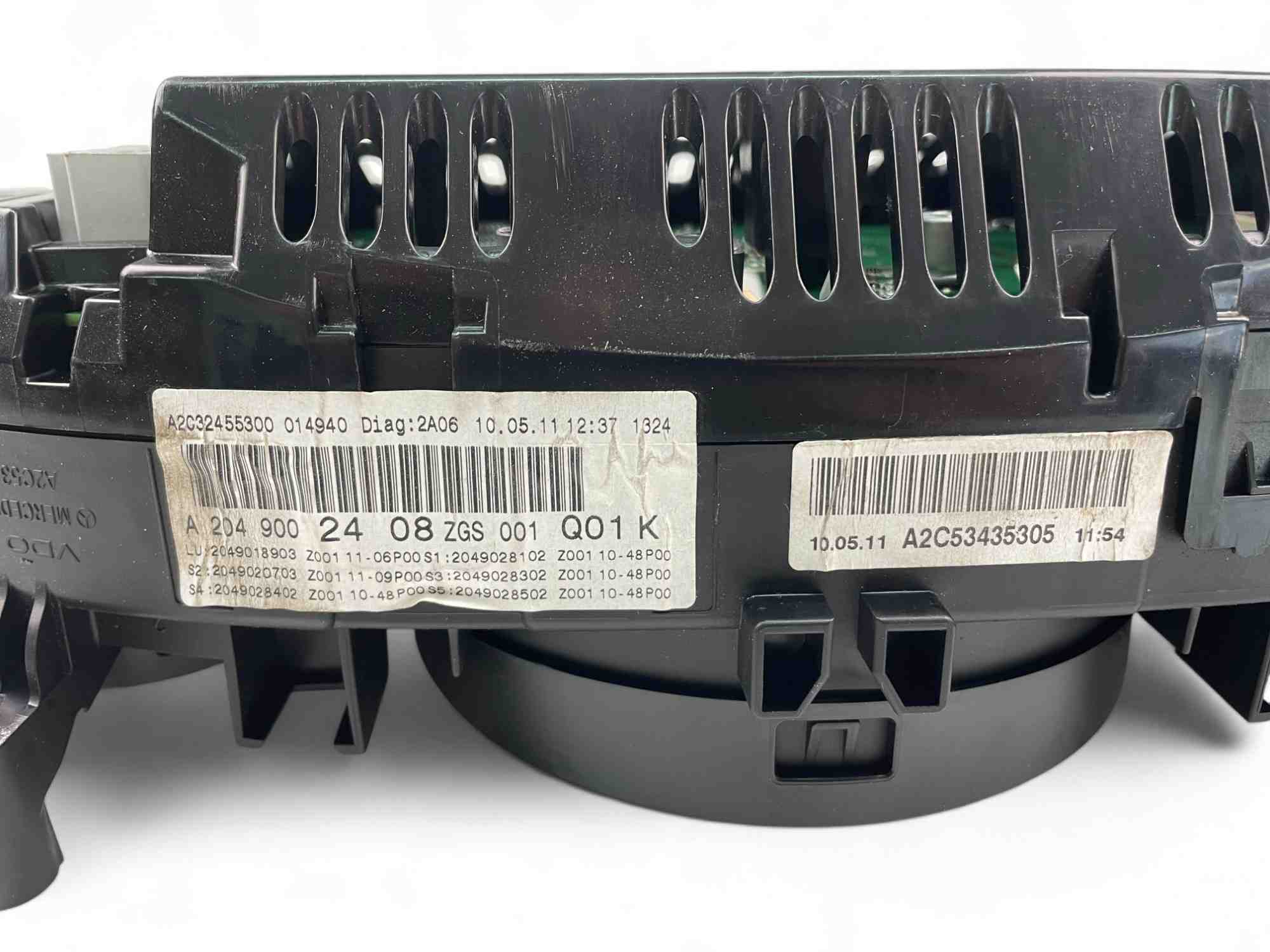 MERCEDES-BENZ C-Class W204/S204/C204 (2004-2015) Speedometer A2049002408 32407977