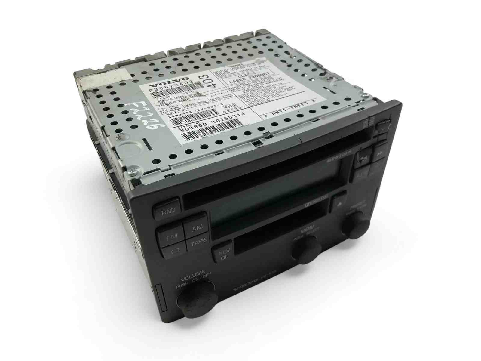 VOLVO V40 1 generation (1996-2004) Music Player Without GPS P30623403 32409525