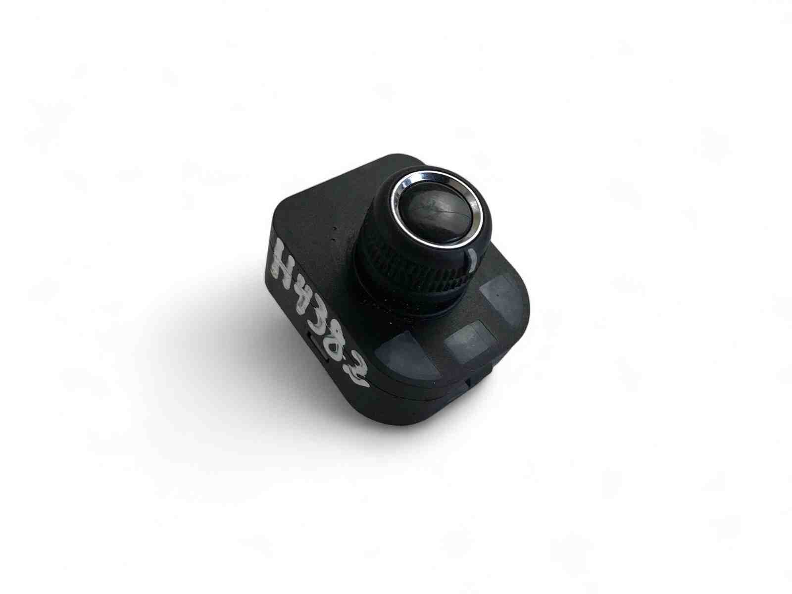AUDI A4 B8/8K (2011-2016) Mirror adjustment switch 8K0959565B 32414892
