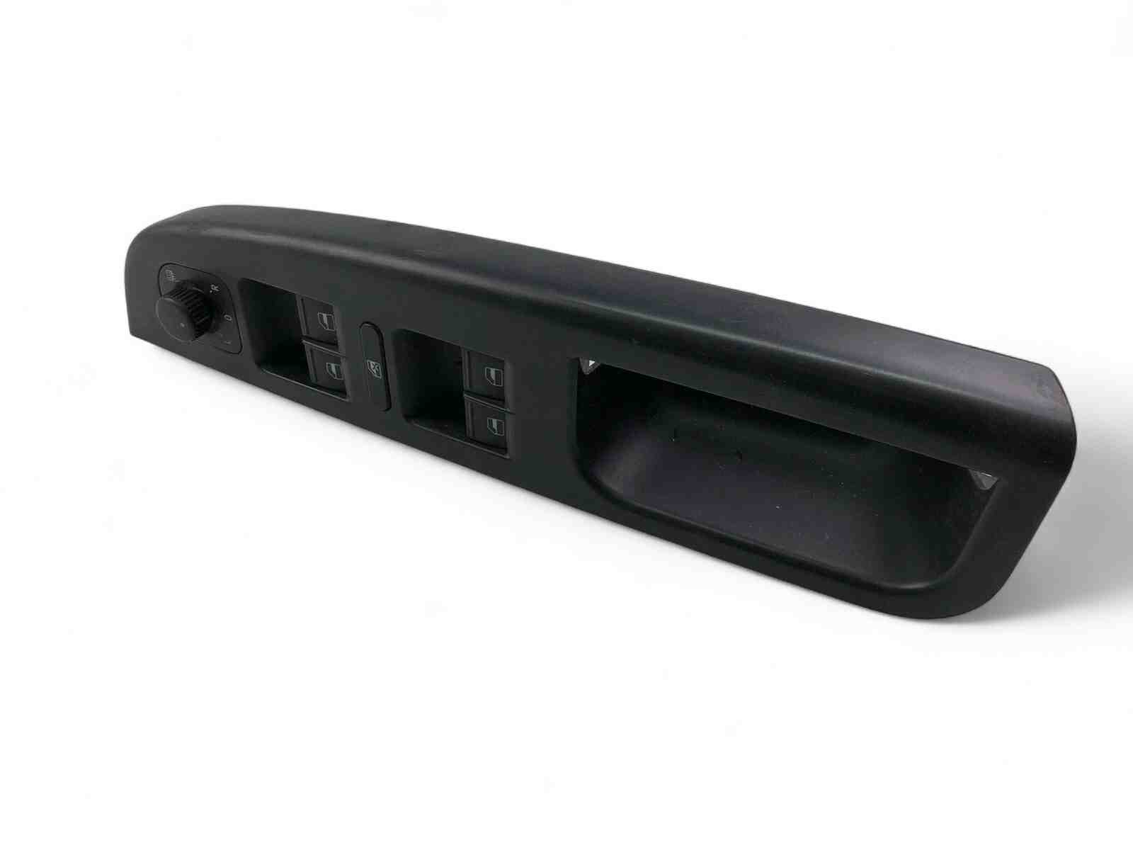 VOLKSWAGEN Golf 5 generation (2003-2009) Кнопка стеклоподъемника передней левой двери 1K4868049C 32425640