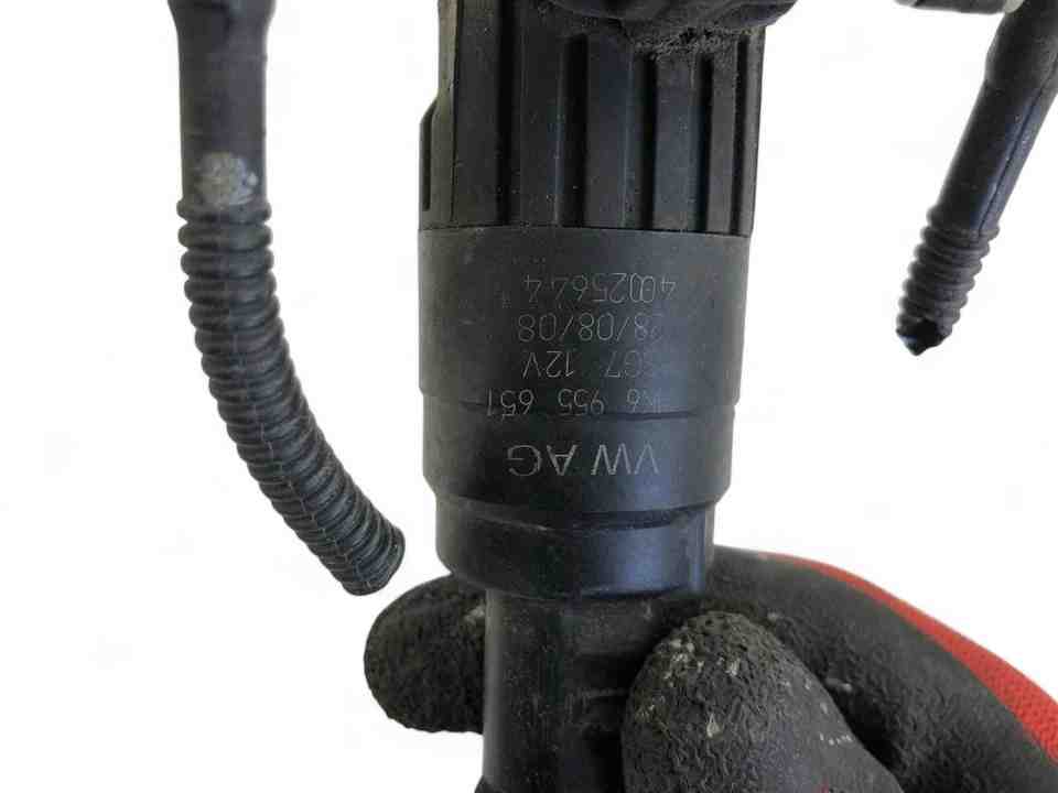 AUDI A1 8X (2010-2020) Windshield/windshield washer pump 32426833