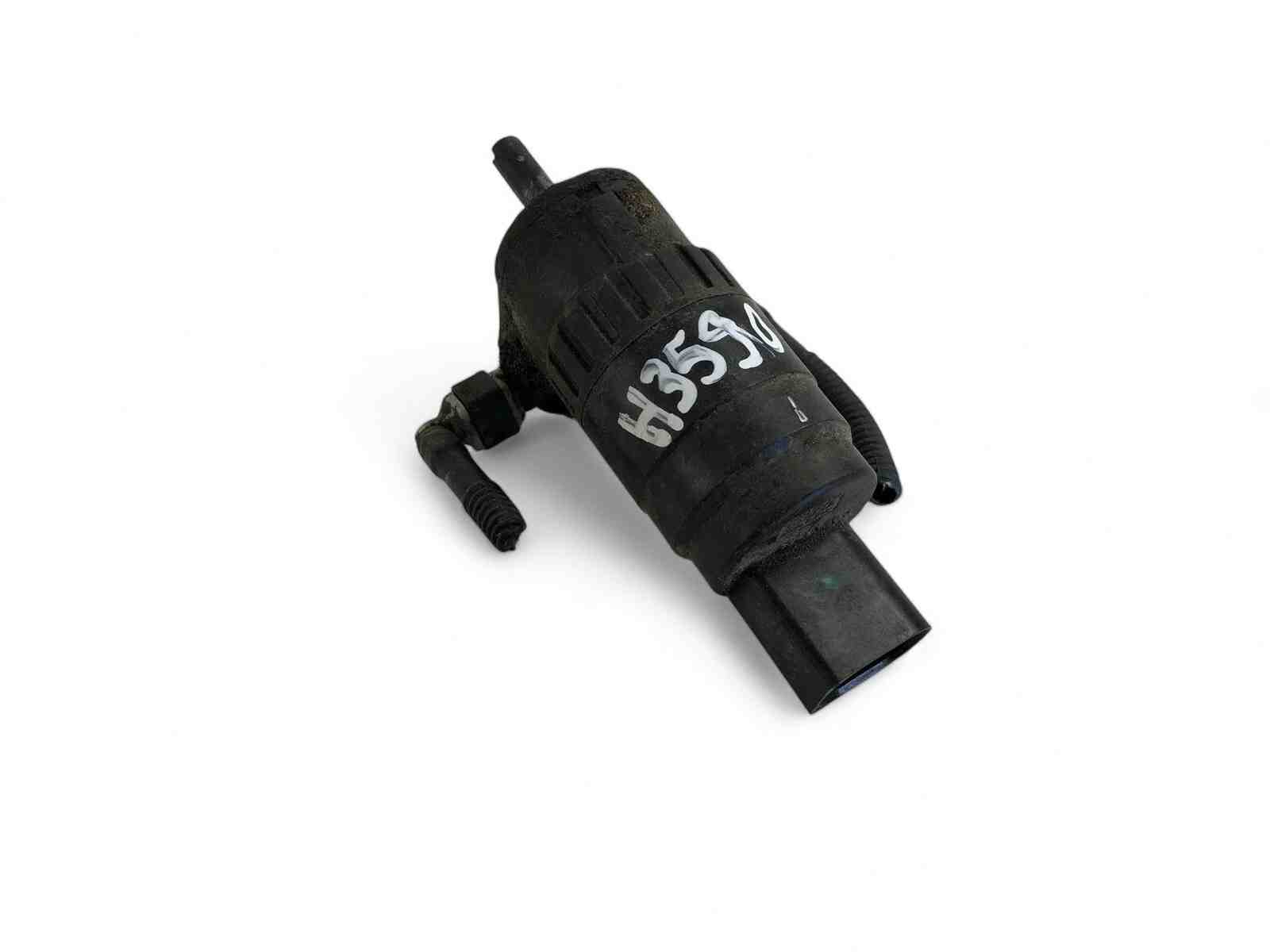 AUDI A1 8X (2010-2020) Windshield/windshield washer pump 32426833