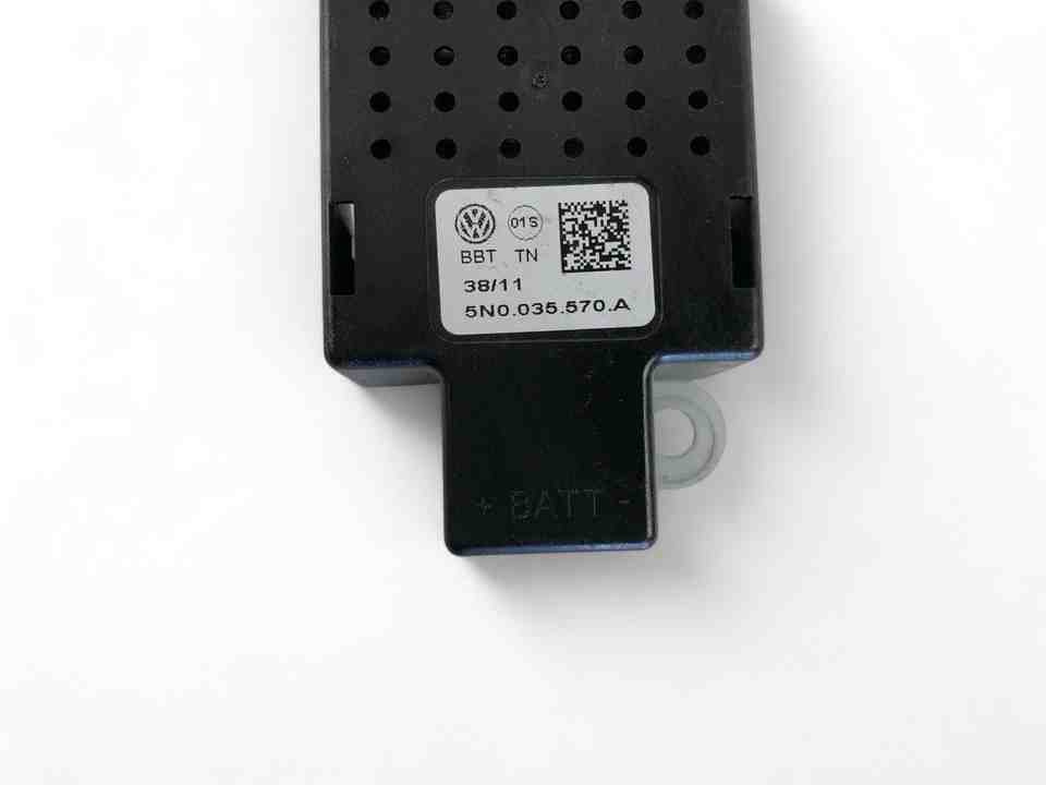 VOLKSWAGEN Tiguan 1 generation (2007-2017) Bootlid Antenna Amplifier 32426840