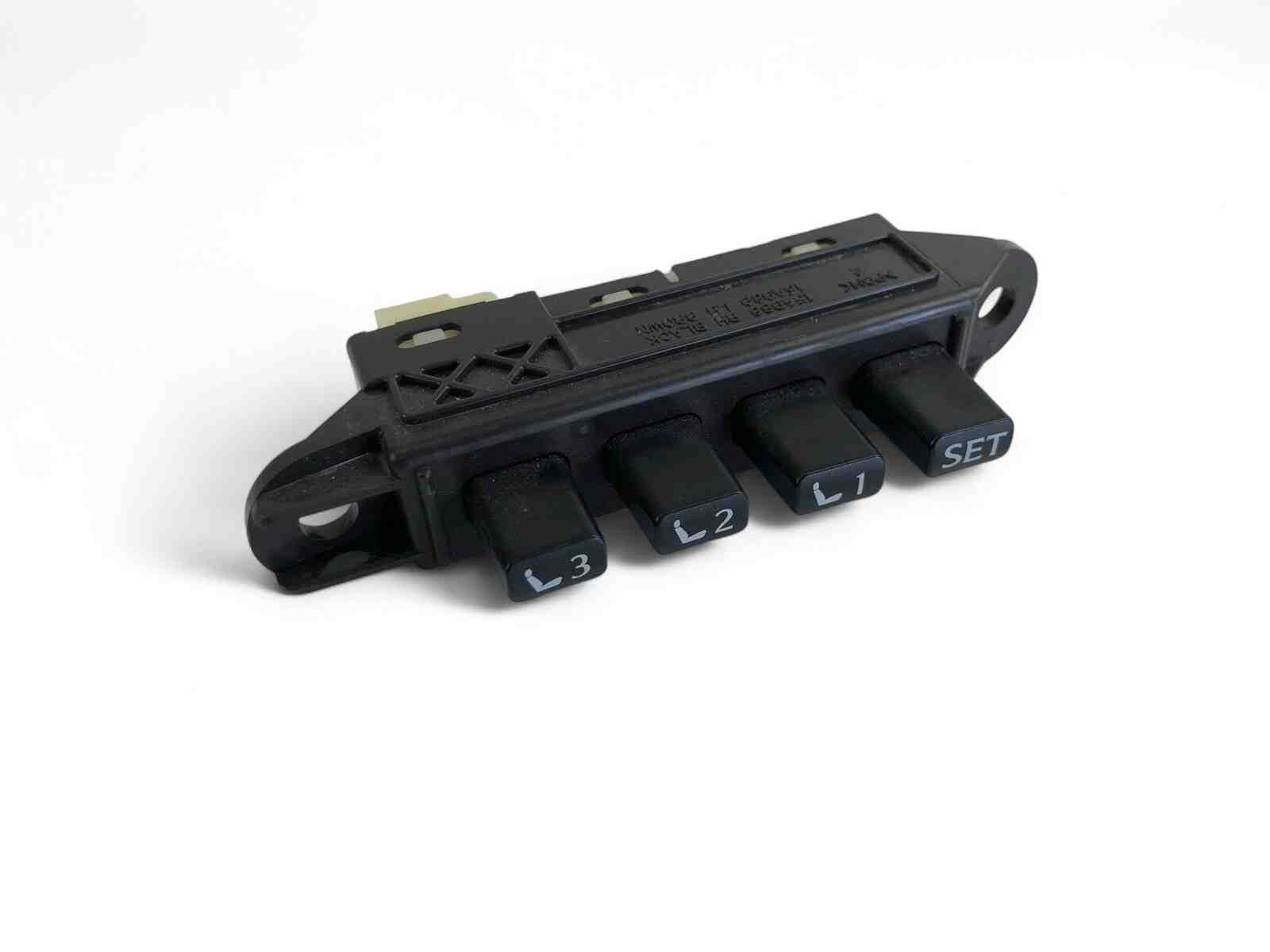 LEXUS IS XE20 (2005-2013) Switches 15A988 32442691