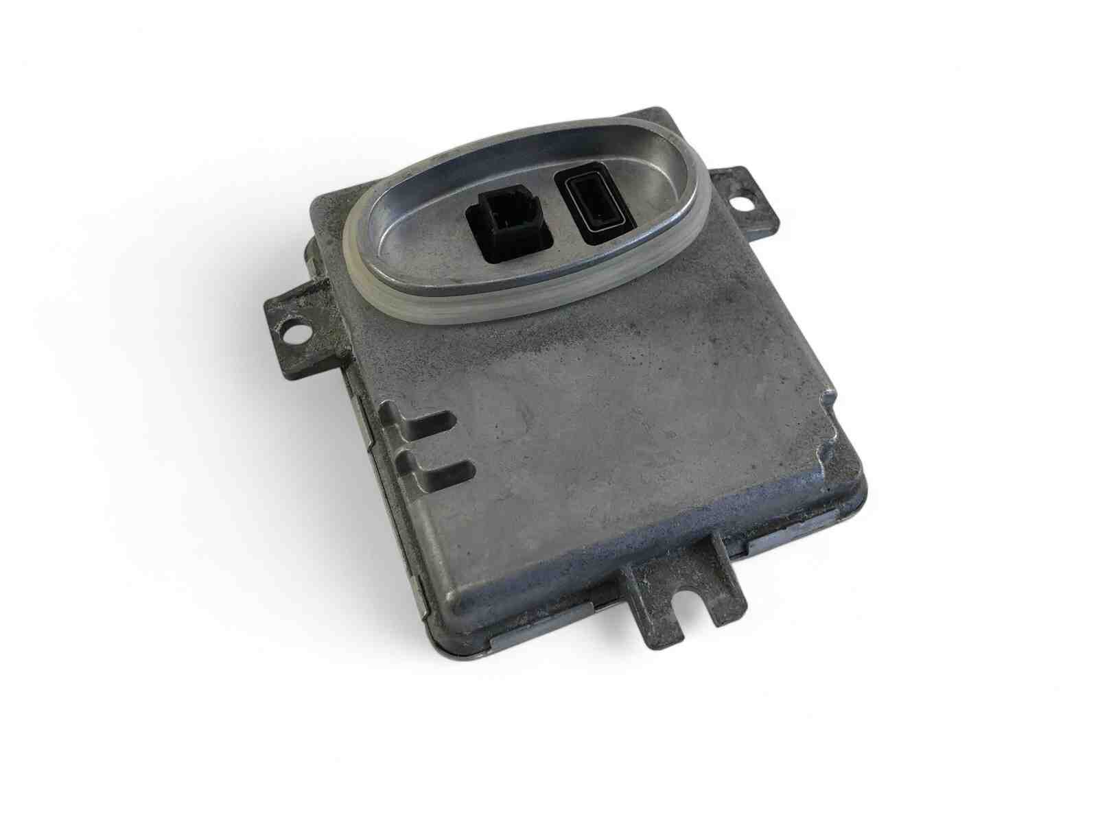 BMW 3 Series E90/E91/E92/E93 (2004-2013) Ksenona bloks 626.11.104.99 32490347