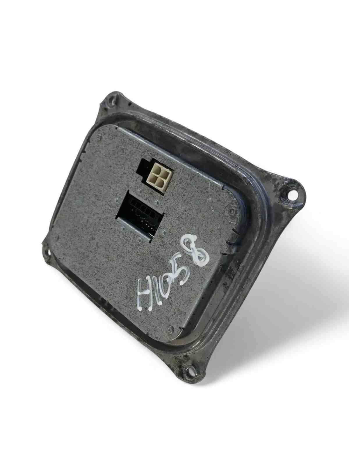 AUDI A6 C6/4F (2004-2011) Ksenona bloks 8K0907472A 32490387