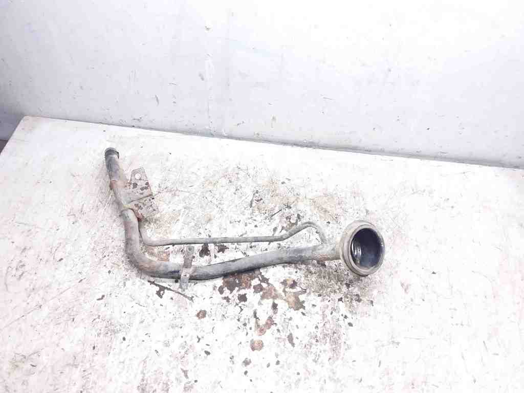 NISSAN X-Trail T30 (2001-2007) Труба топливного бака 32398580