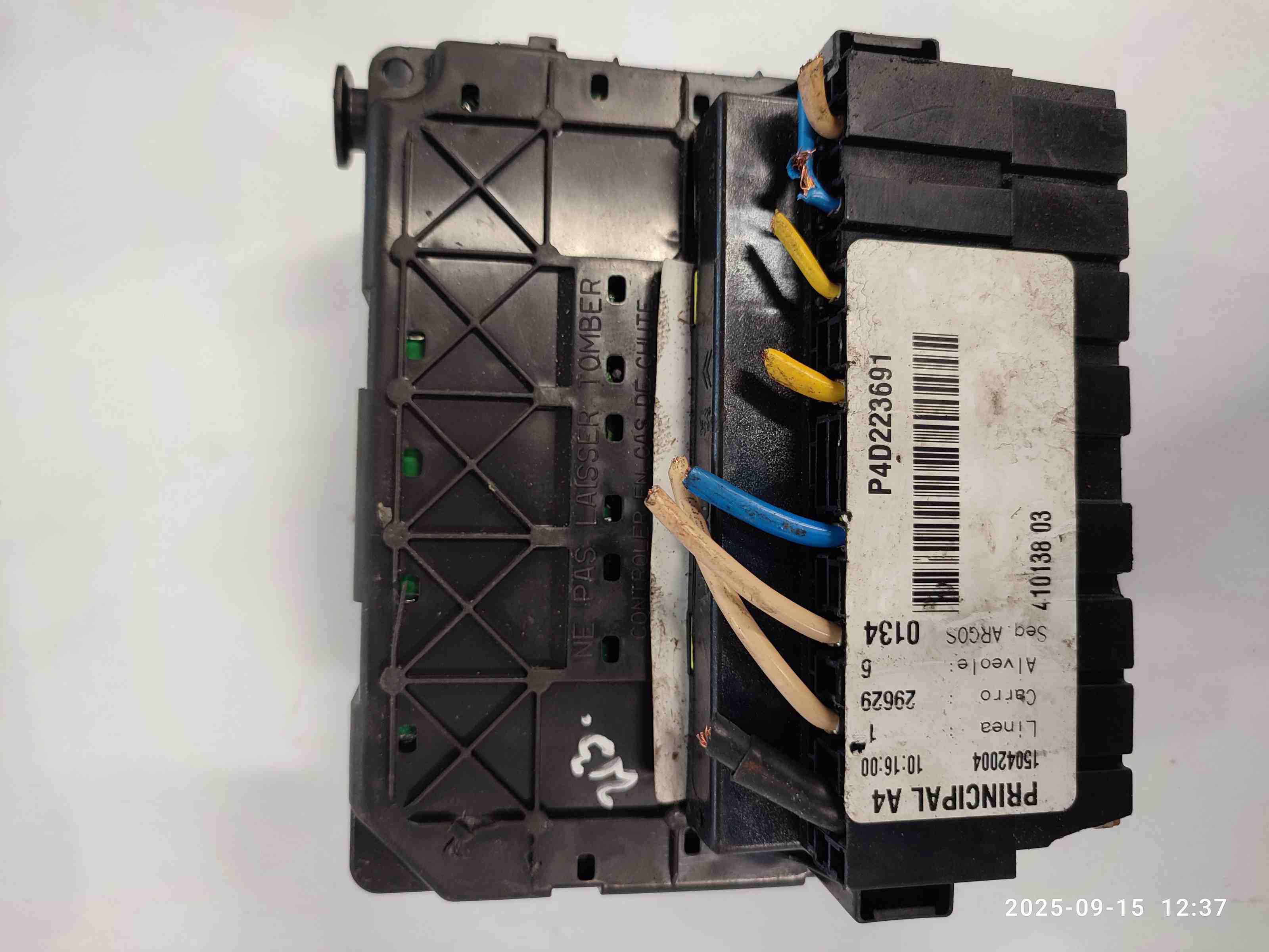 PEUGEOT 206 2 generation (2009-2013) Drošinātāju kārba 9643498880 32396615