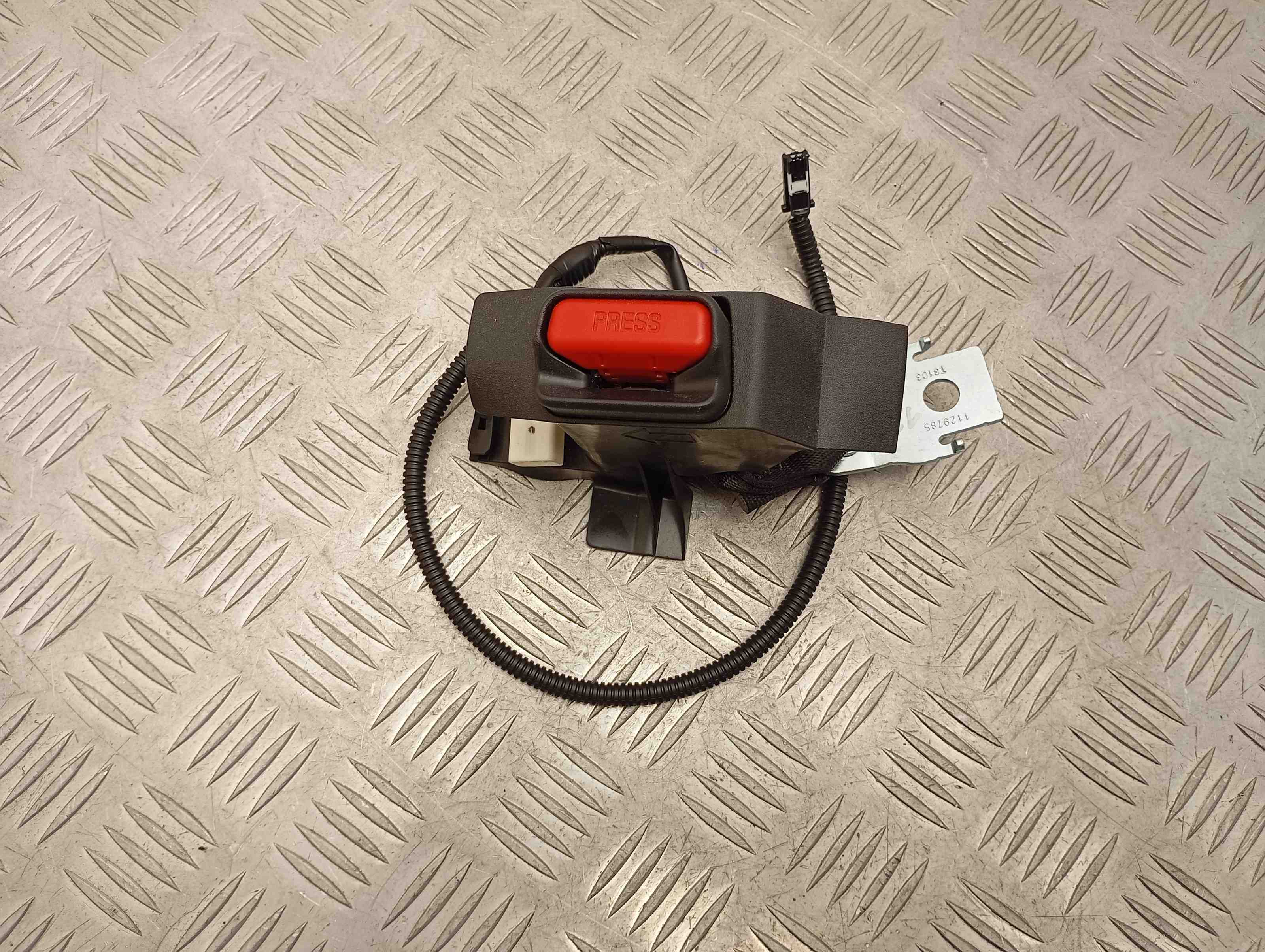 LEXUS NX 2 generation (2021-2023) Rear Left Seat Buckle 1129785,1167401 32391880