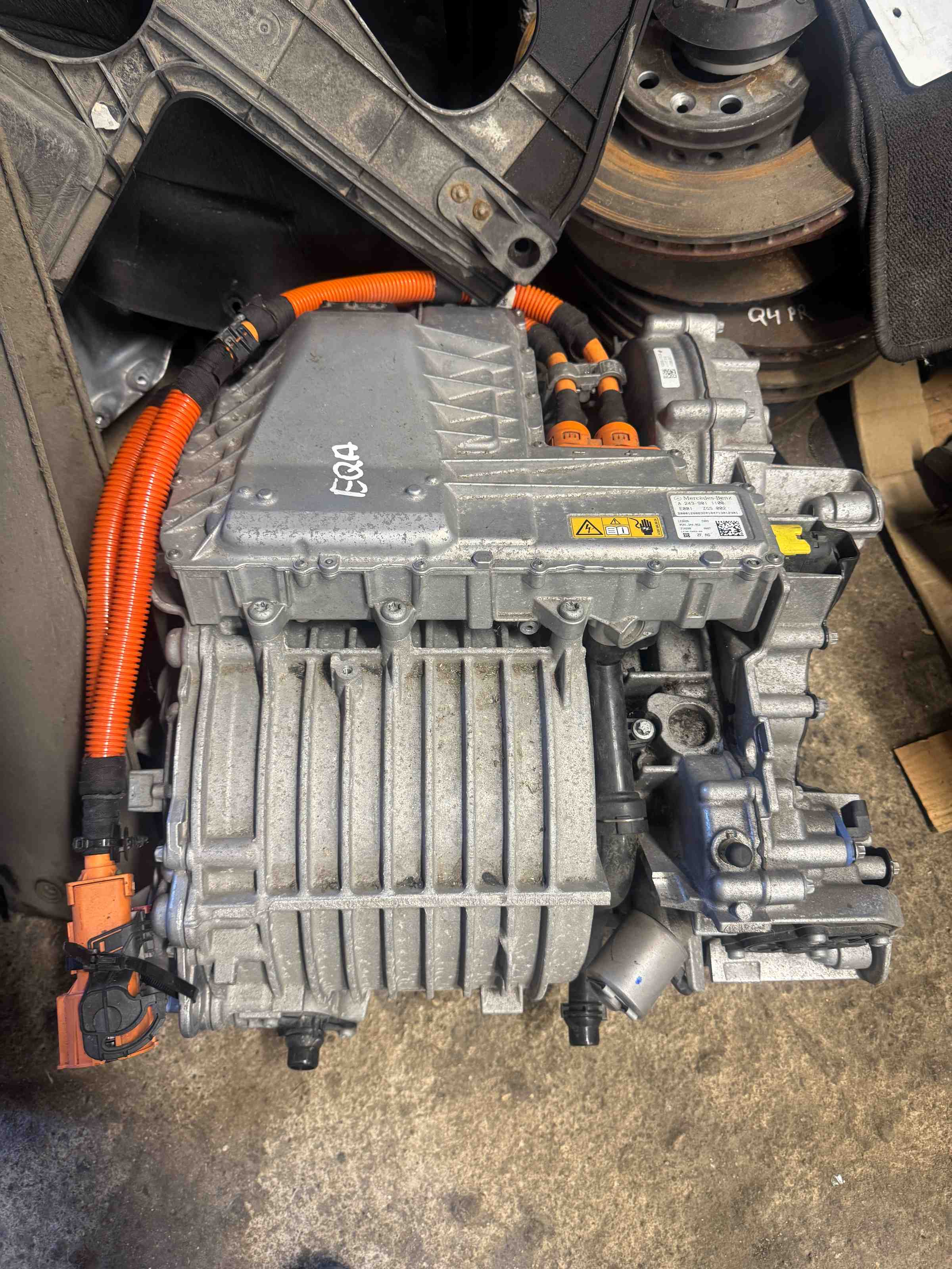 MERCEDES-BENZ EQA 1 generation (2021-2023) Двигатель A2439011100,A2433408901 32397846