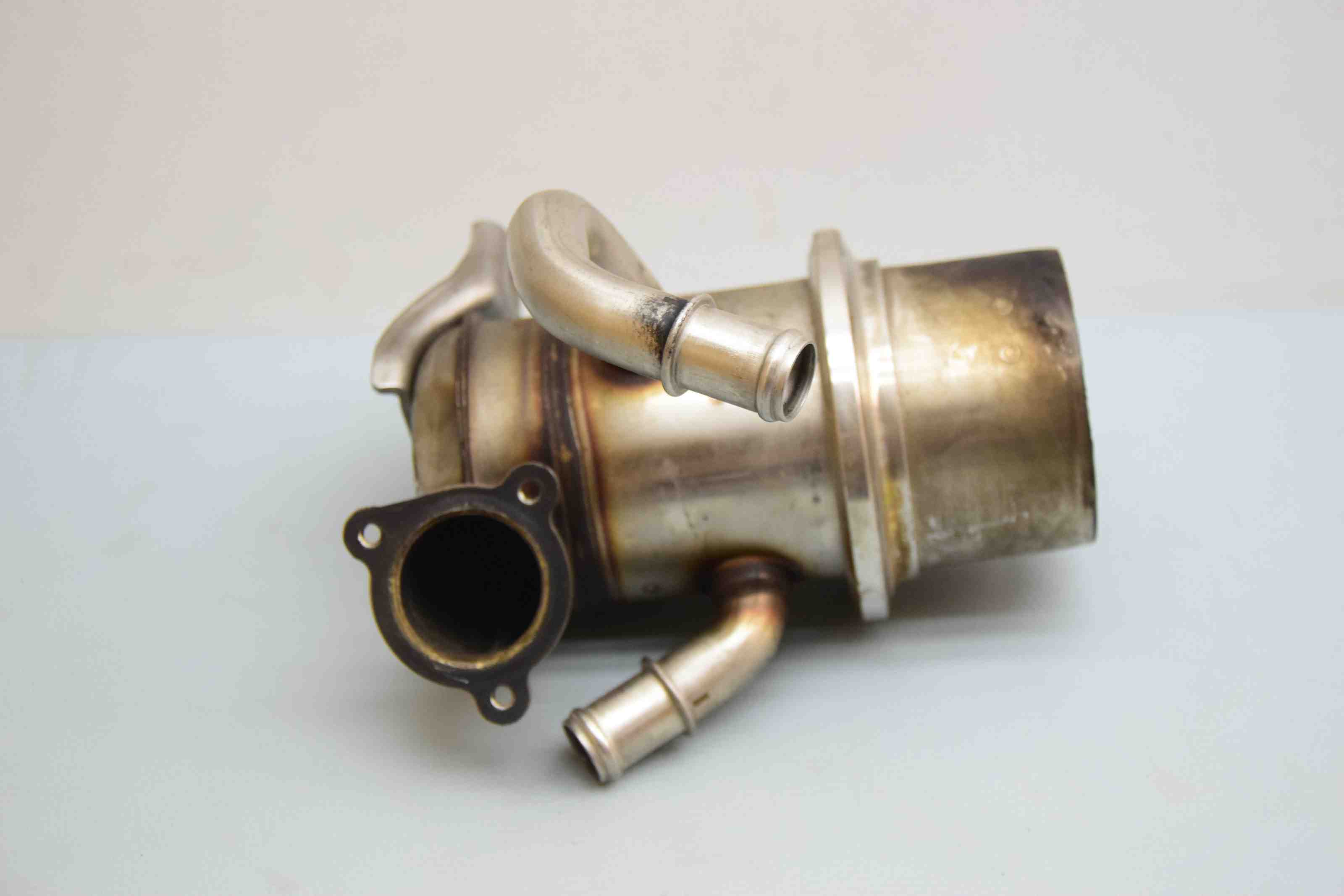 VOLKSWAGEN Tiguan 2 generation (2016-2024) EGR Cooler 04L131512BQ 32146708