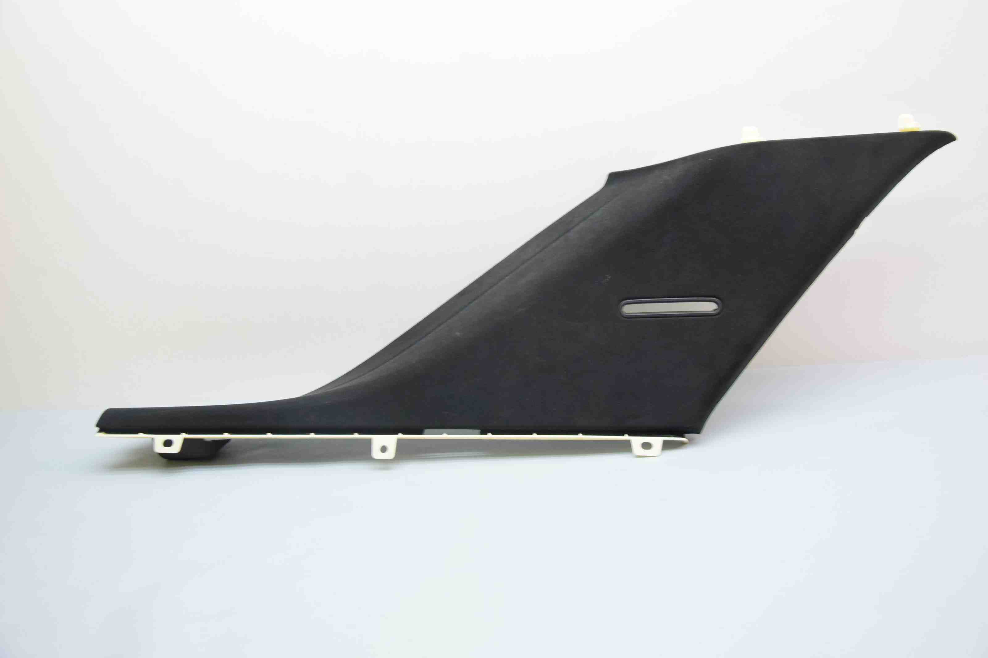 MERCEDES-BENZ M-Class W166 (2011-2015) Aizmugurējā kreisā statnes apdare A1666900925 32398074