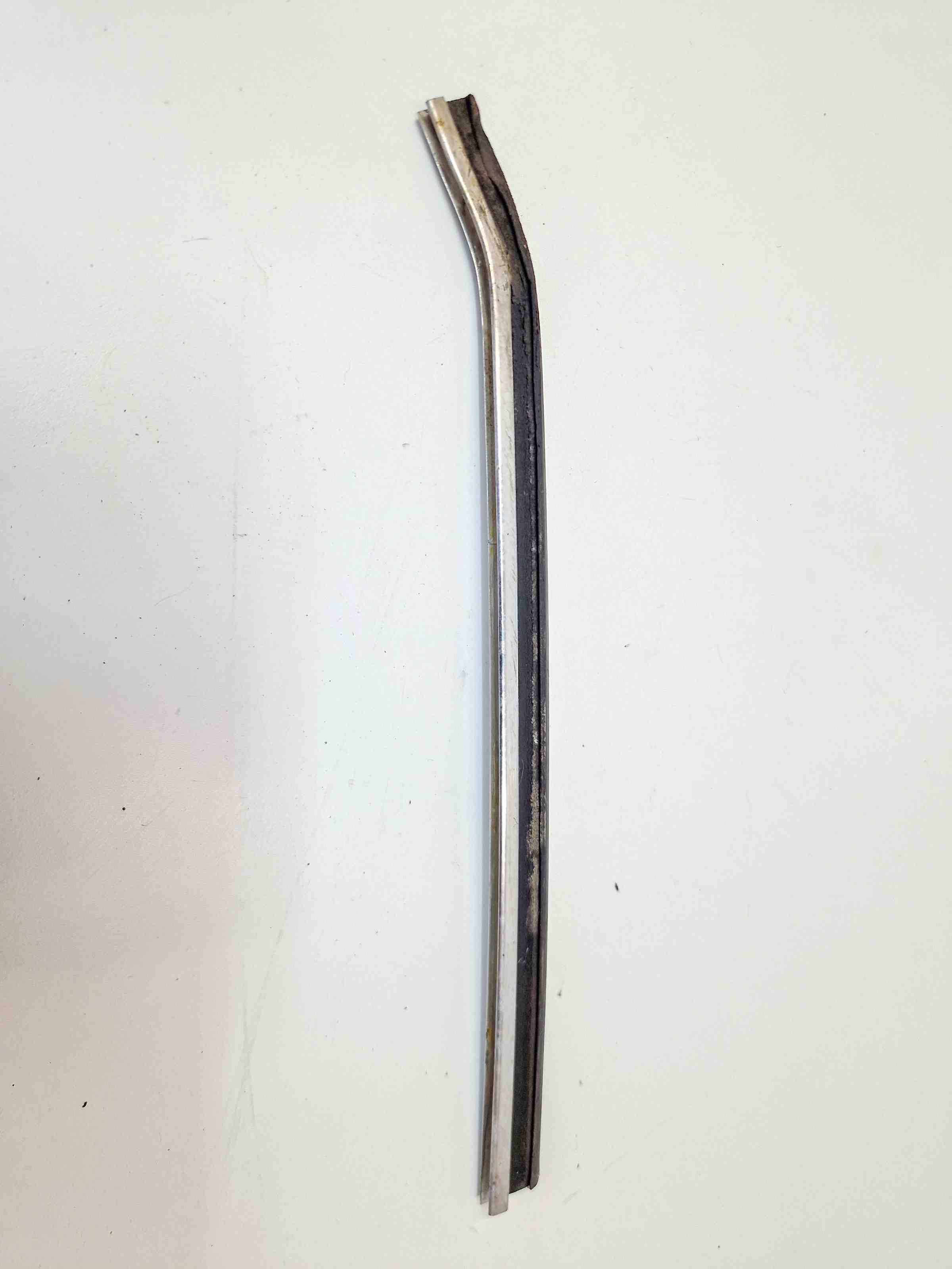 MERCEDES-BENZ SL-Class R107, C107 (1971-1989) Rear door left-hand window A1076731110,1076731110 31567353