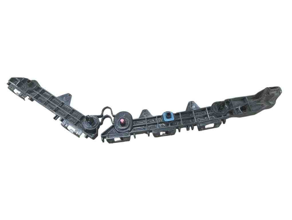TOYOTA RAV4 5 generation (XA50) (2018-2024) Aizmugurējā labā bampera stiprinājums 5215542050 32480455