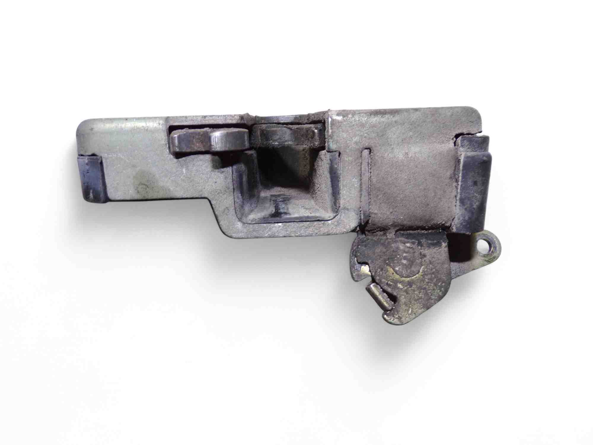 VOLKSWAGEN Transporter T4 (1990-2003) Labās puses bīdāmo durvju slēdzene 701843604A 32403676