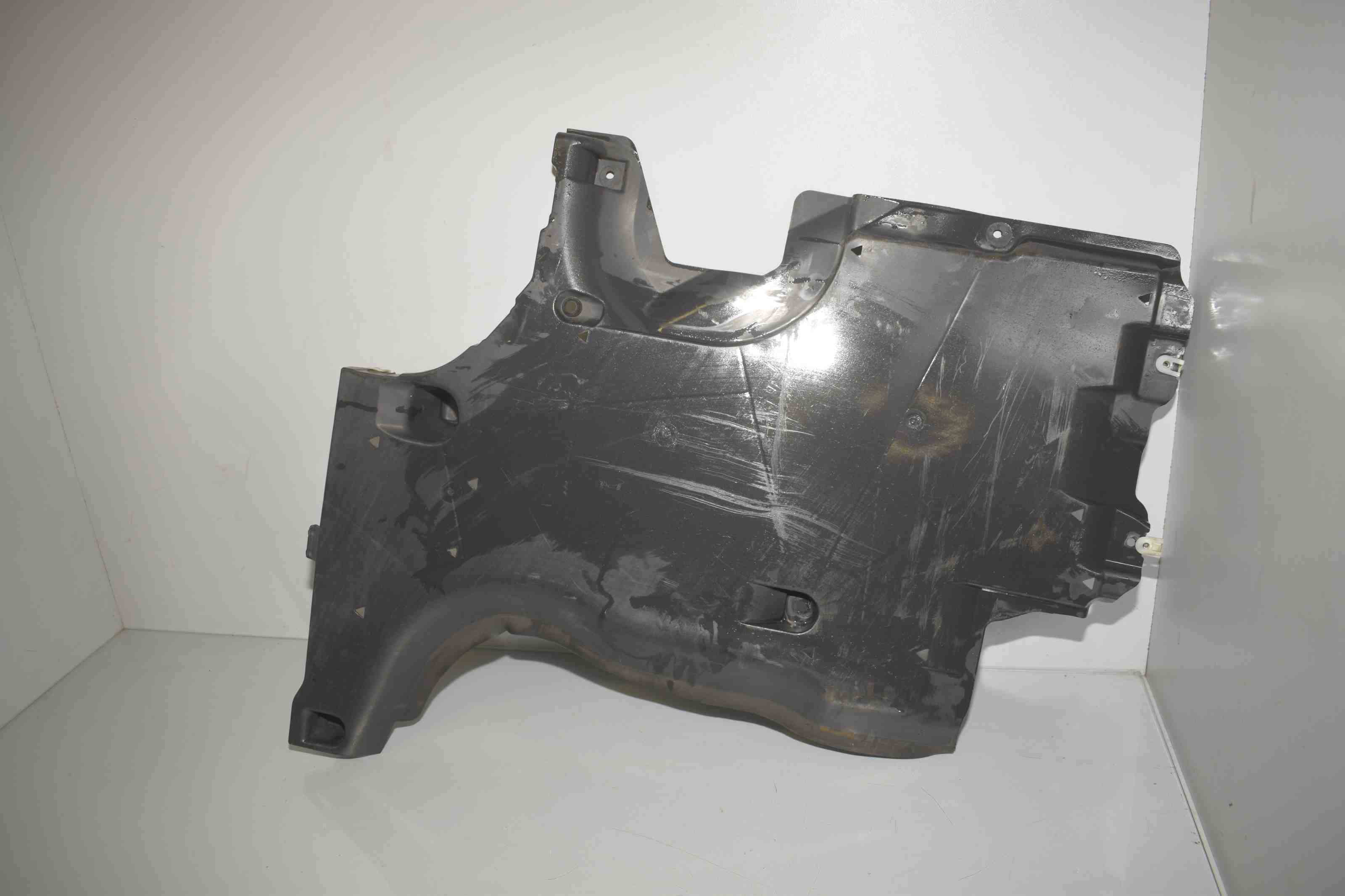 BMW 5 Series G30/G31 (2016-2023) Right Side Underbody Cover 7441180,51757441180 32203813