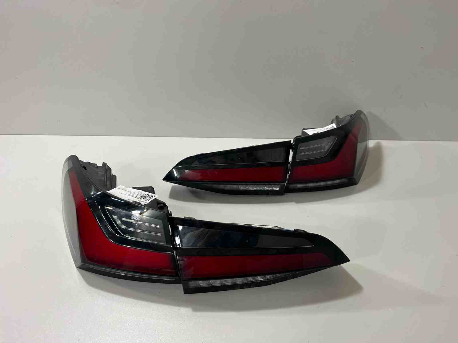BMW 2 Series Active Tourer U06 (2021-2023) Bakljusset 8494363,8494364,8494359,8494360 32398127