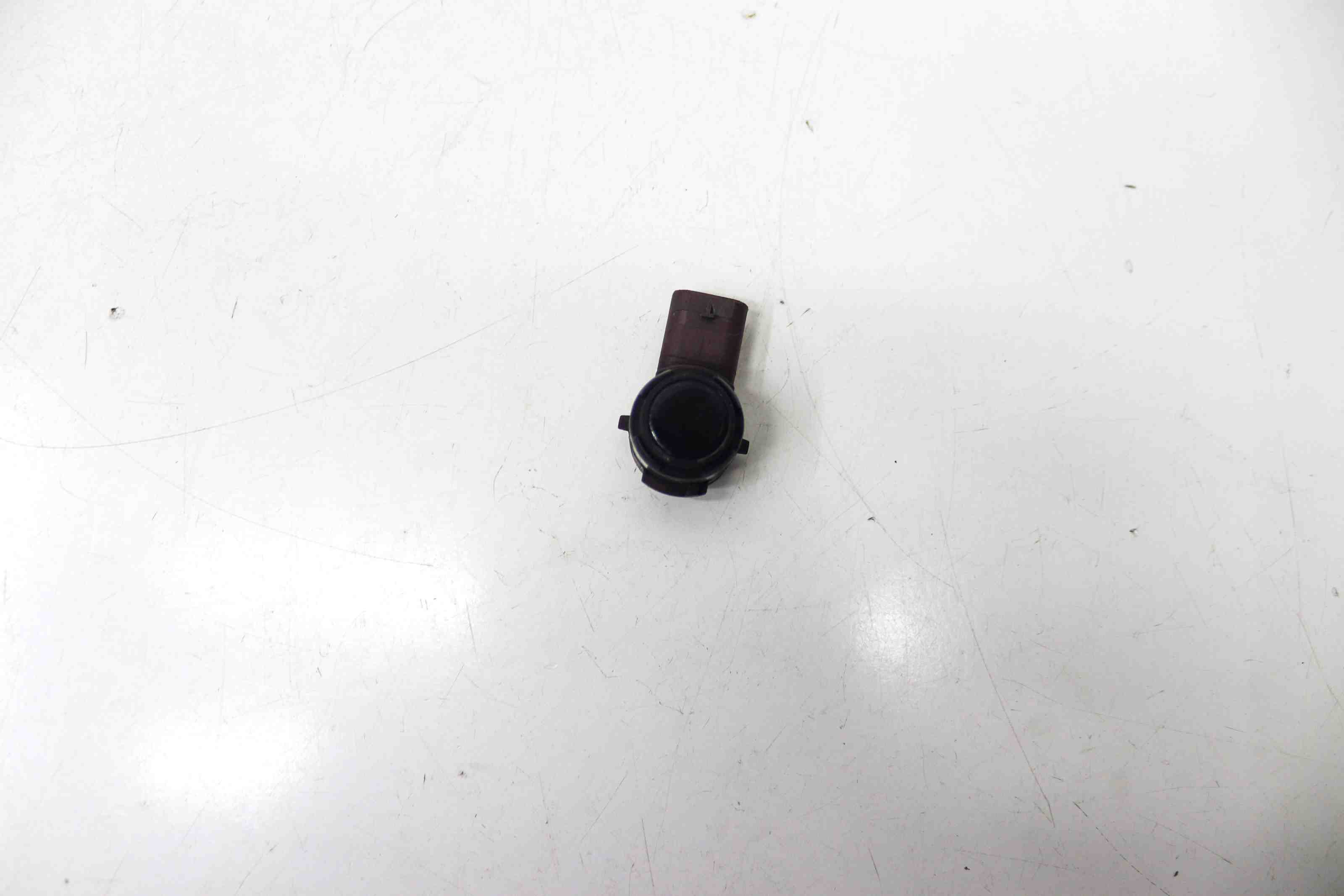 TESLA Model 3 1 generation (2017-2024) Aizmugurējais pārking sensors 112750201D 32399098