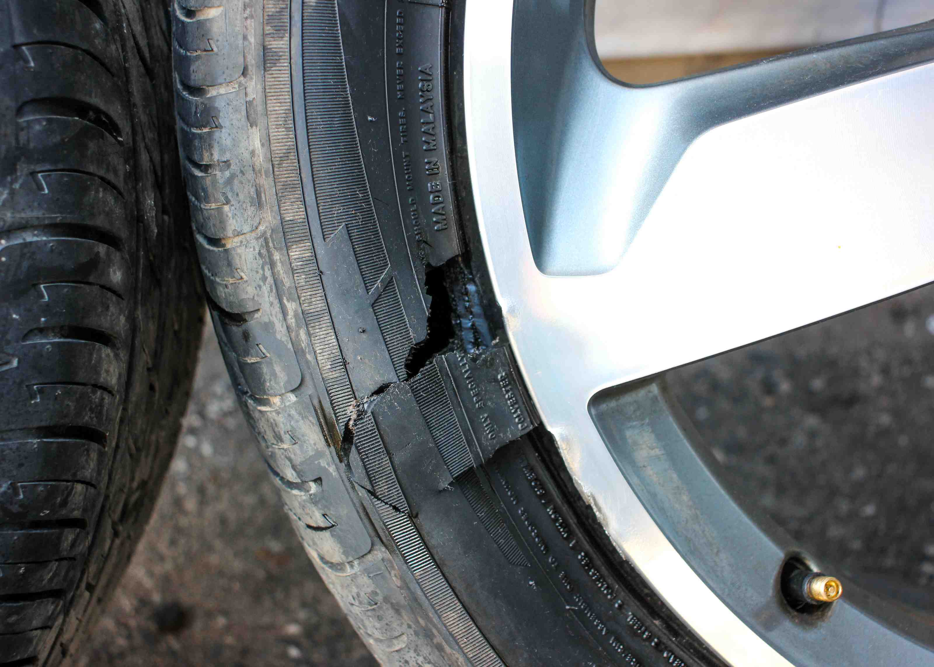 AUDI Q3 8U (2011-2020) Hjuluppsättning 8U0601025T 32402312