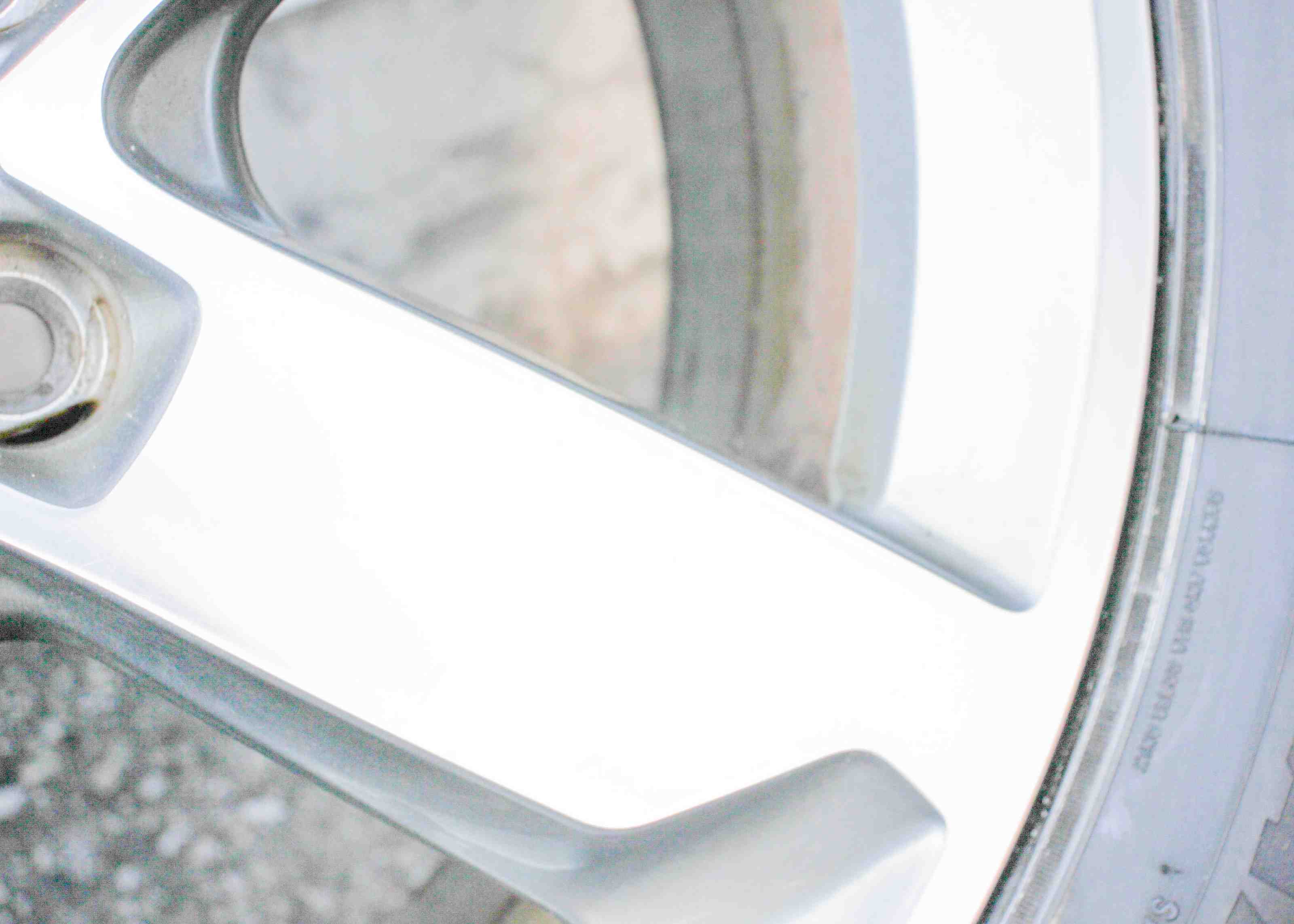 AUDI Q3 8U (2011-2020) Hjuluppsättning 8U0601025T 32402312