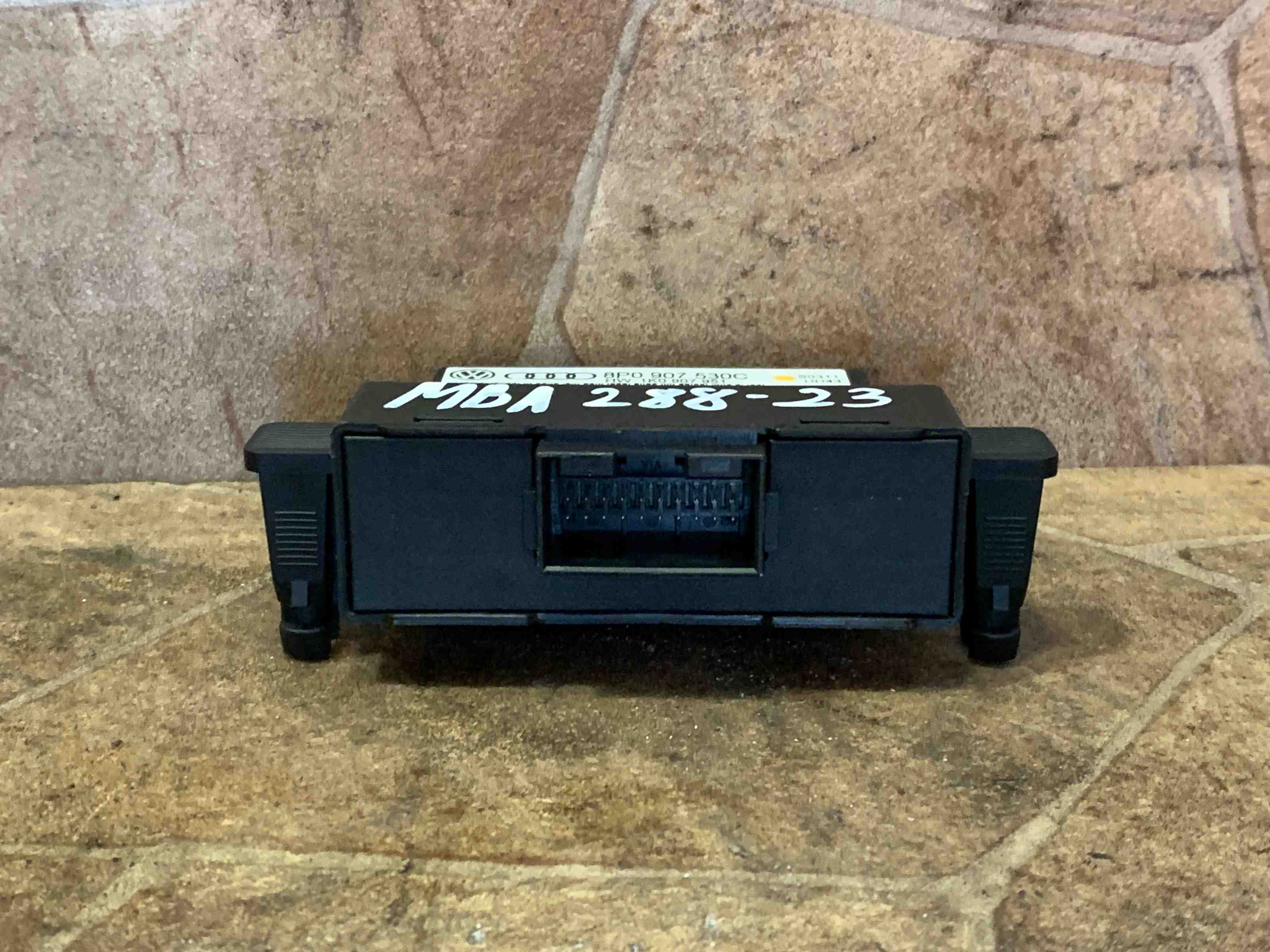 AUDI TT 8J (2006-2014) Gateway блок 1K0907951 32398592