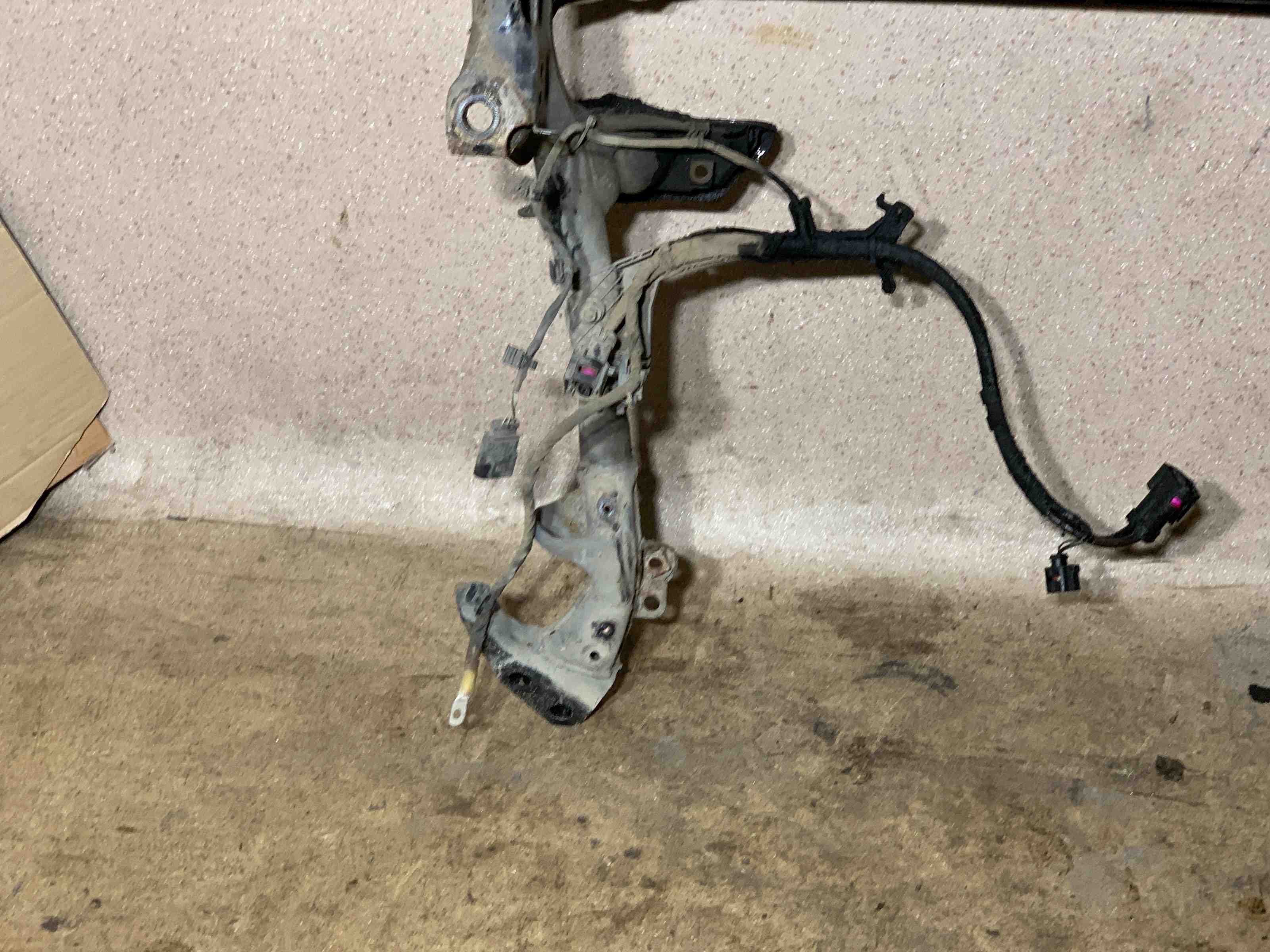 AUDI A8 D4/4H (2010-2018) Front Suspension Subframe 4H0399315 32469205
