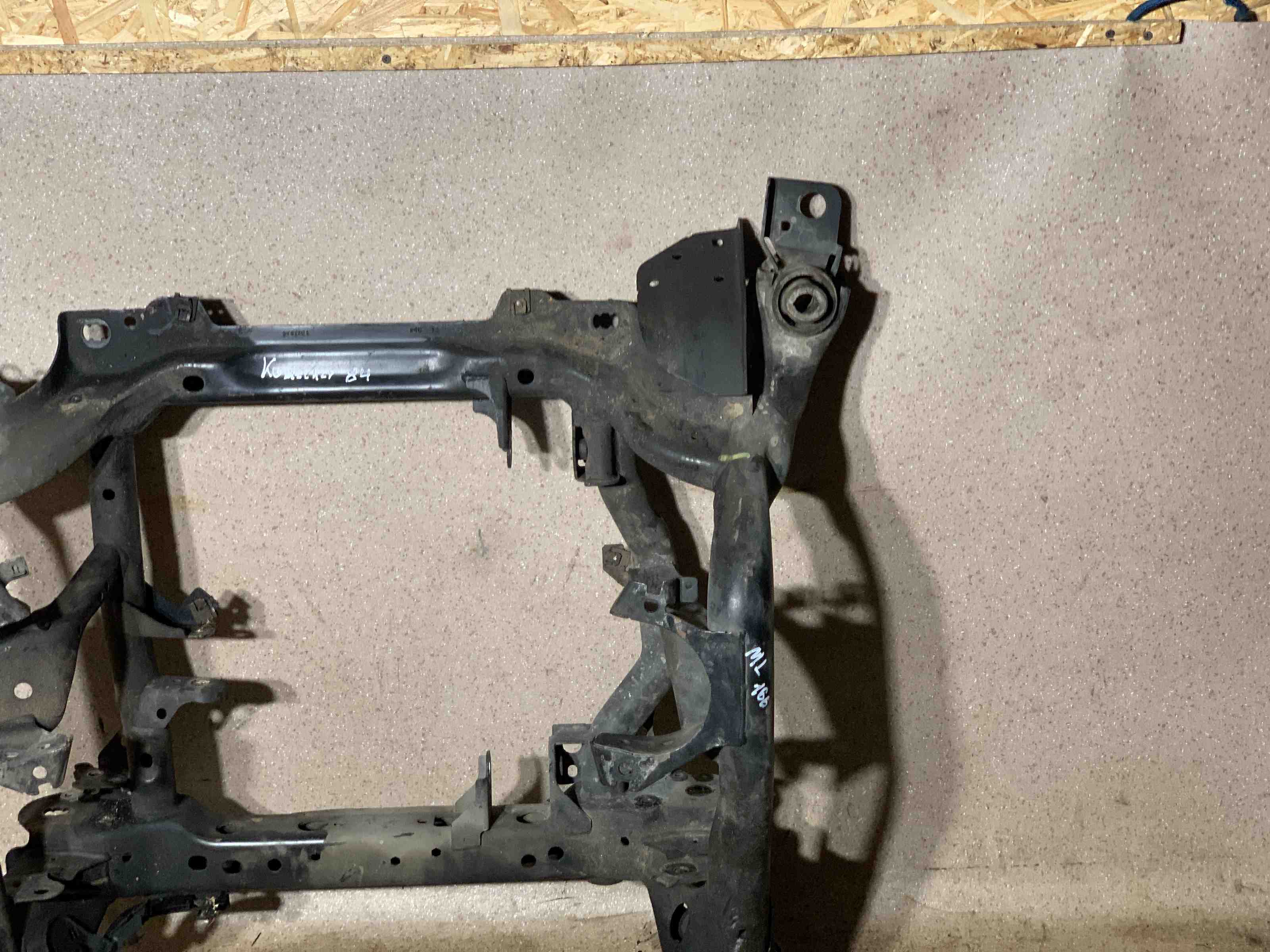 MERCEDES-BENZ M-Class W166 (2011-2015) Front Suspension Subframe 13235AC 32476628