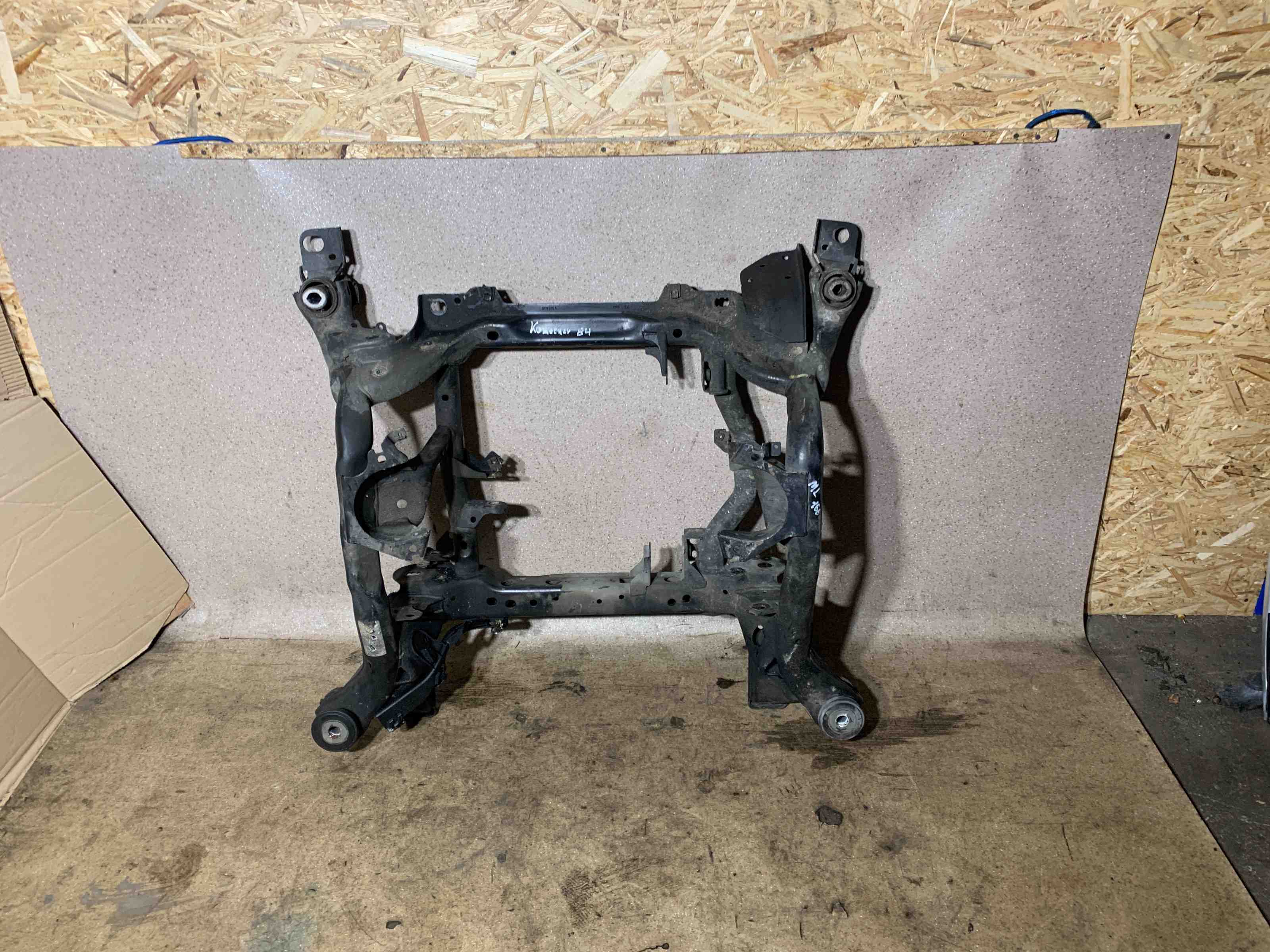 MERCEDES-BENZ M-Class W166 (2011-2015) Front Suspension Subframe 13235AC 32476628
