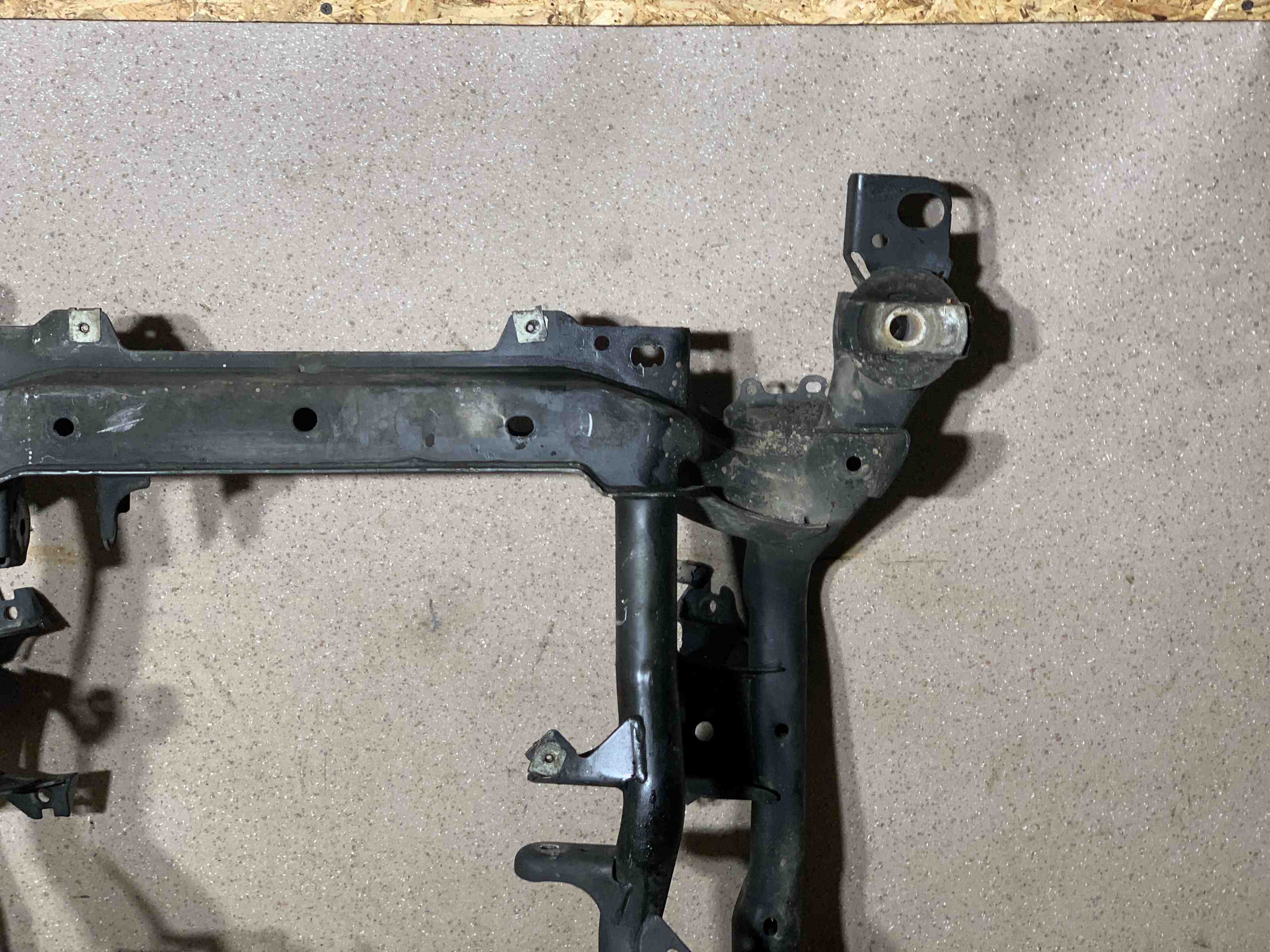 MERCEDES-BENZ M-Class W166 (2011-2015) Front Suspension Subframe 13235AC 32476628