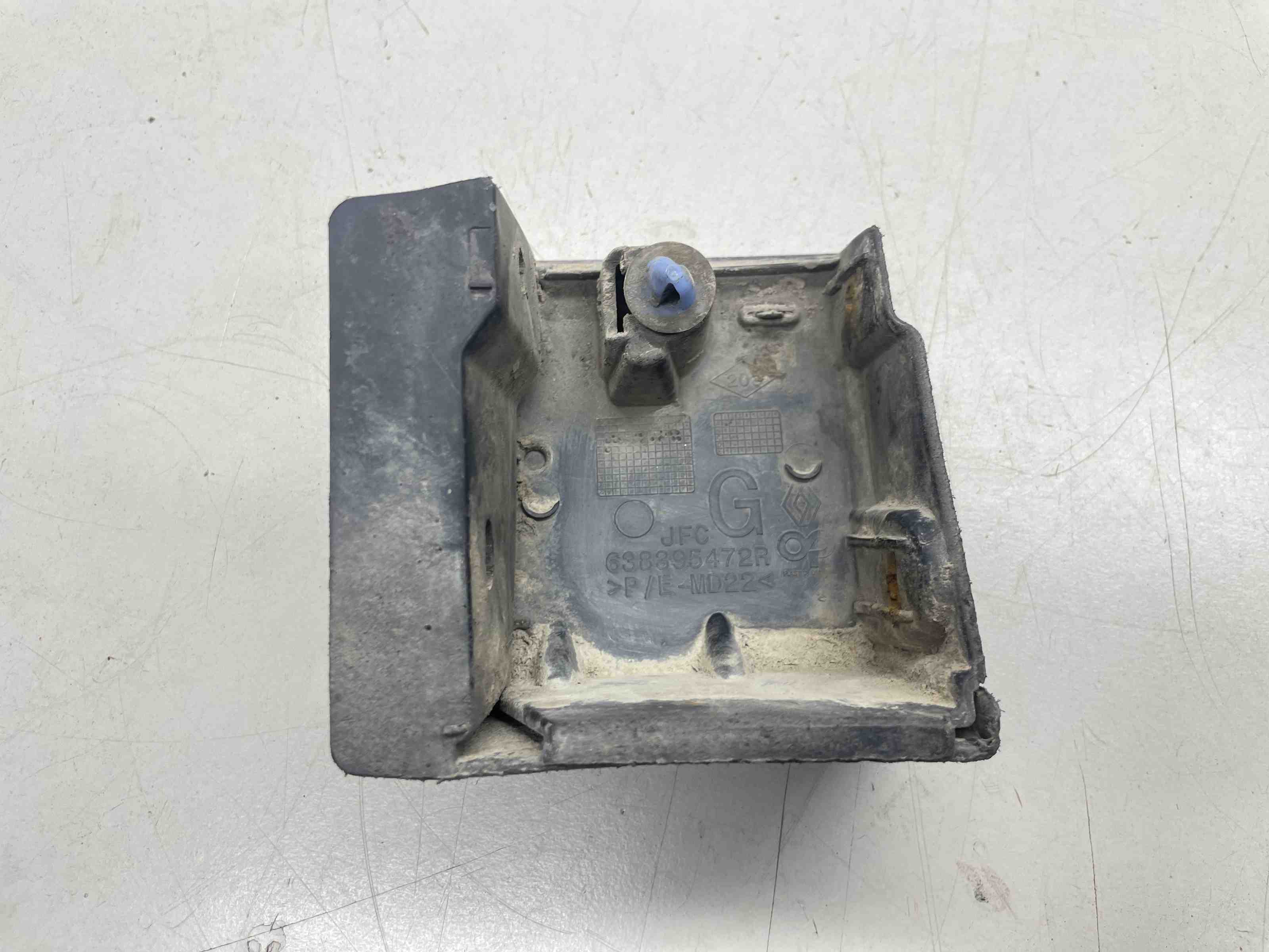 RENAULT Espace 5 generation (2015-2023) Kreisās puses dekoratīvā plastmasas sliekšņu uzlika 638395472R 32400187