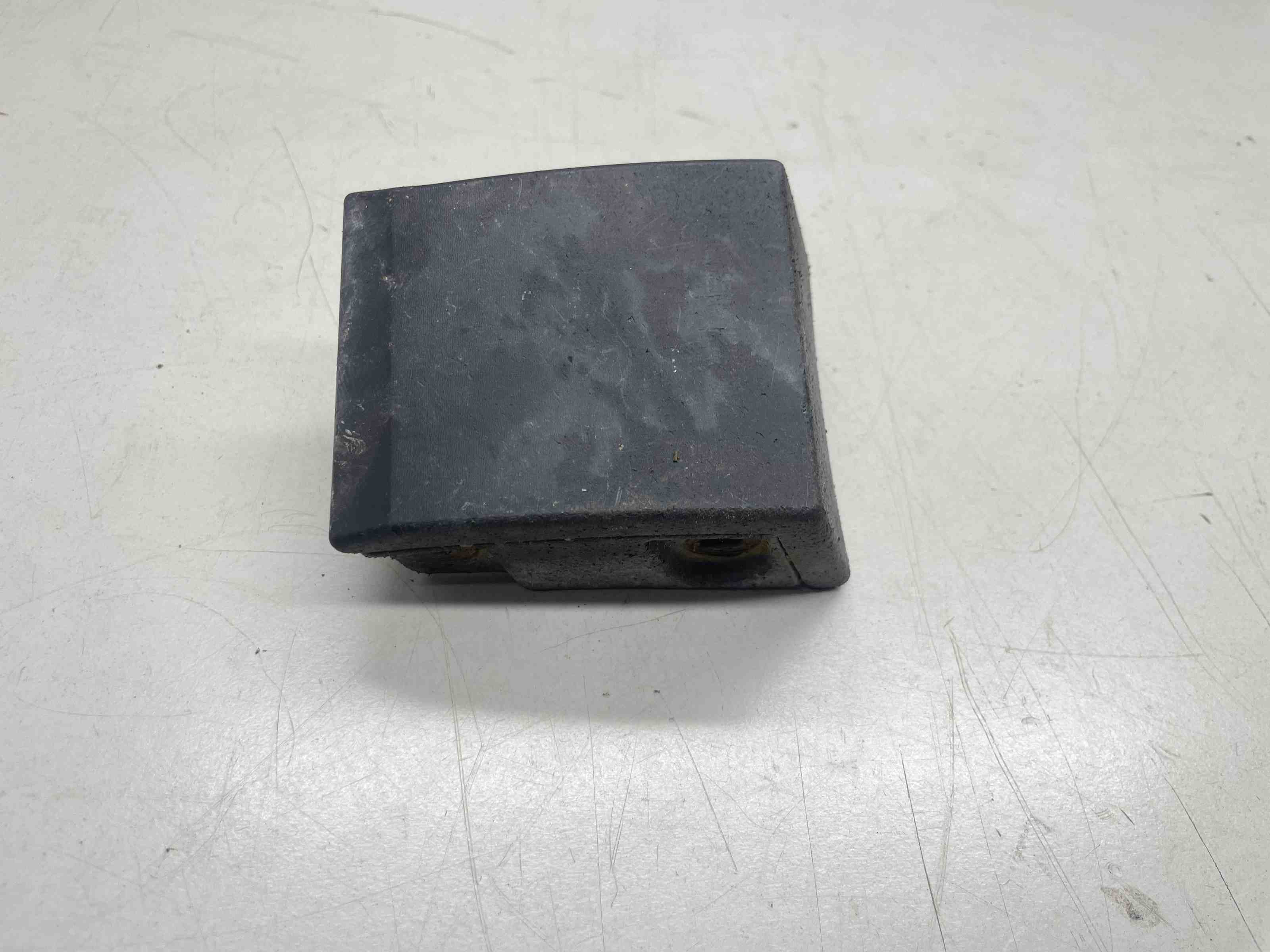 RENAULT Espace 5 generation (2015-2023) Kreisās puses dekoratīvā plastmasas sliekšņu uzlika 638395472R 32400187