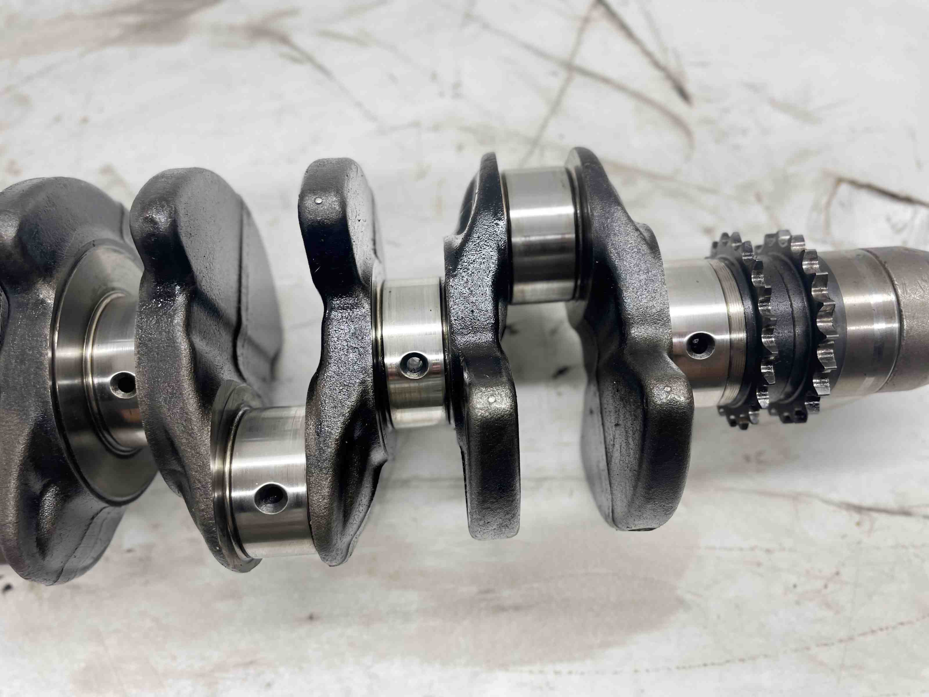 RENAULT Espace 5 generation (2015-2023) Crankshaft 5599R 32400231
